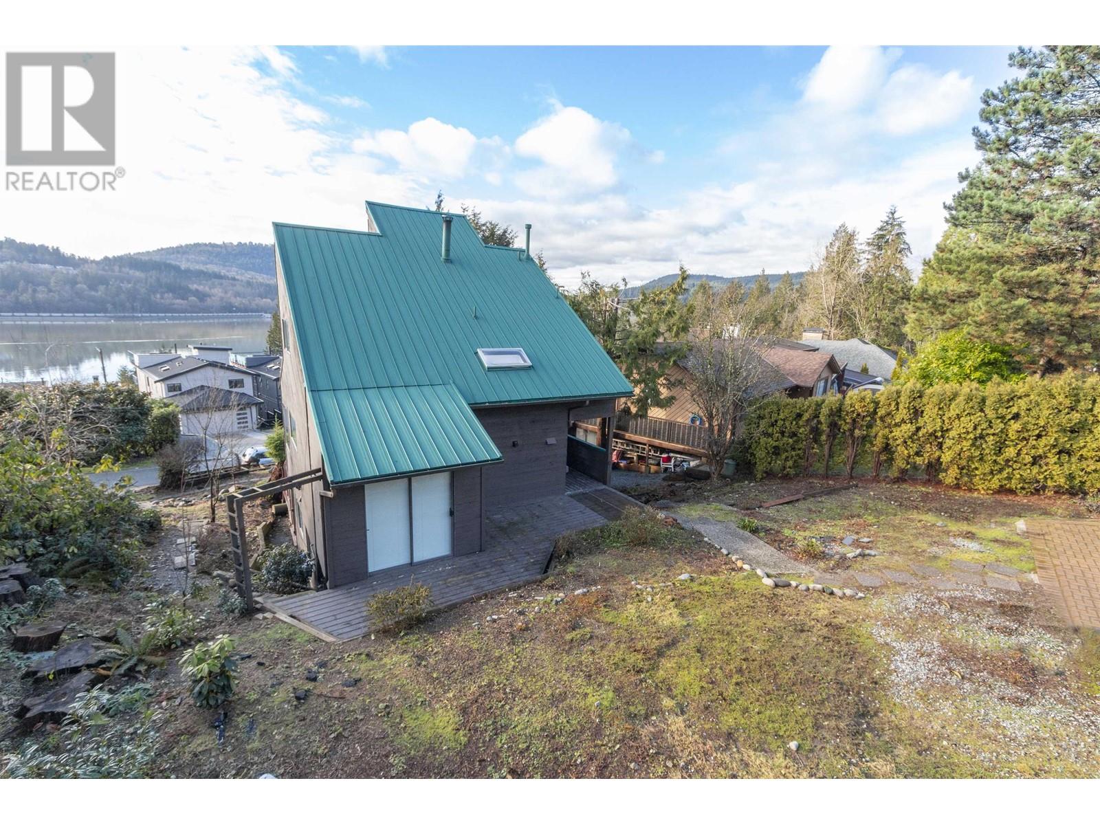 120 April Road, Port Moody, British Columbia  V3H 3M5 - Photo 4 - R2827291