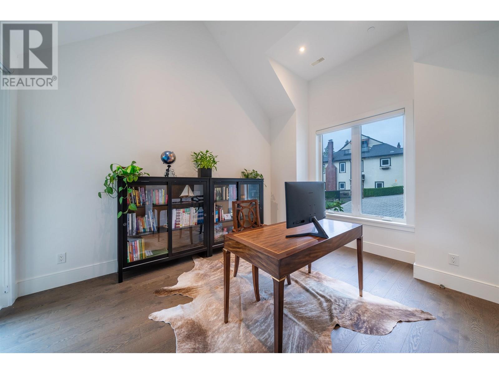 1091 Esquimalt Avenue, West Vancouver, British Columbia  V7T 1J9 - Photo 15 - R2827260