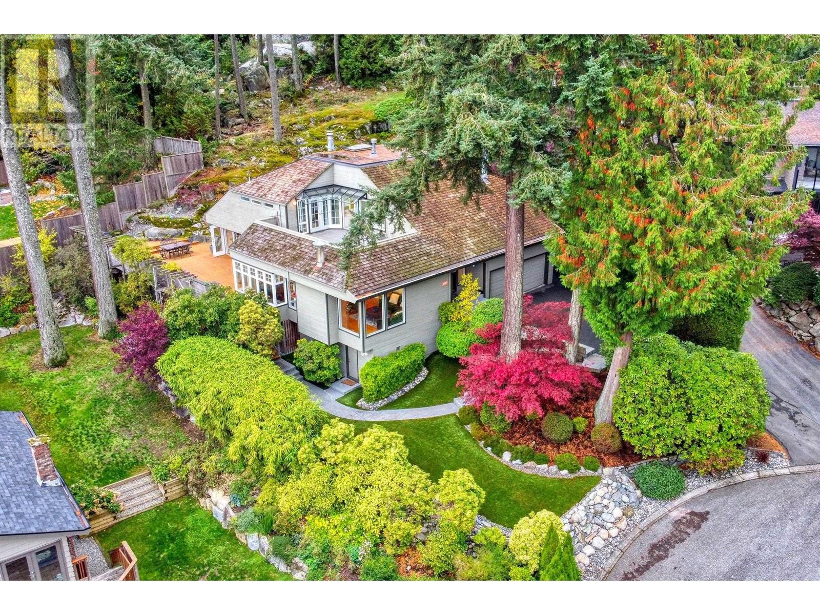 4635 Caulfeild Drive, West Vancouver, British Columbia  V7W 1E9 - Photo 1 - R2827294