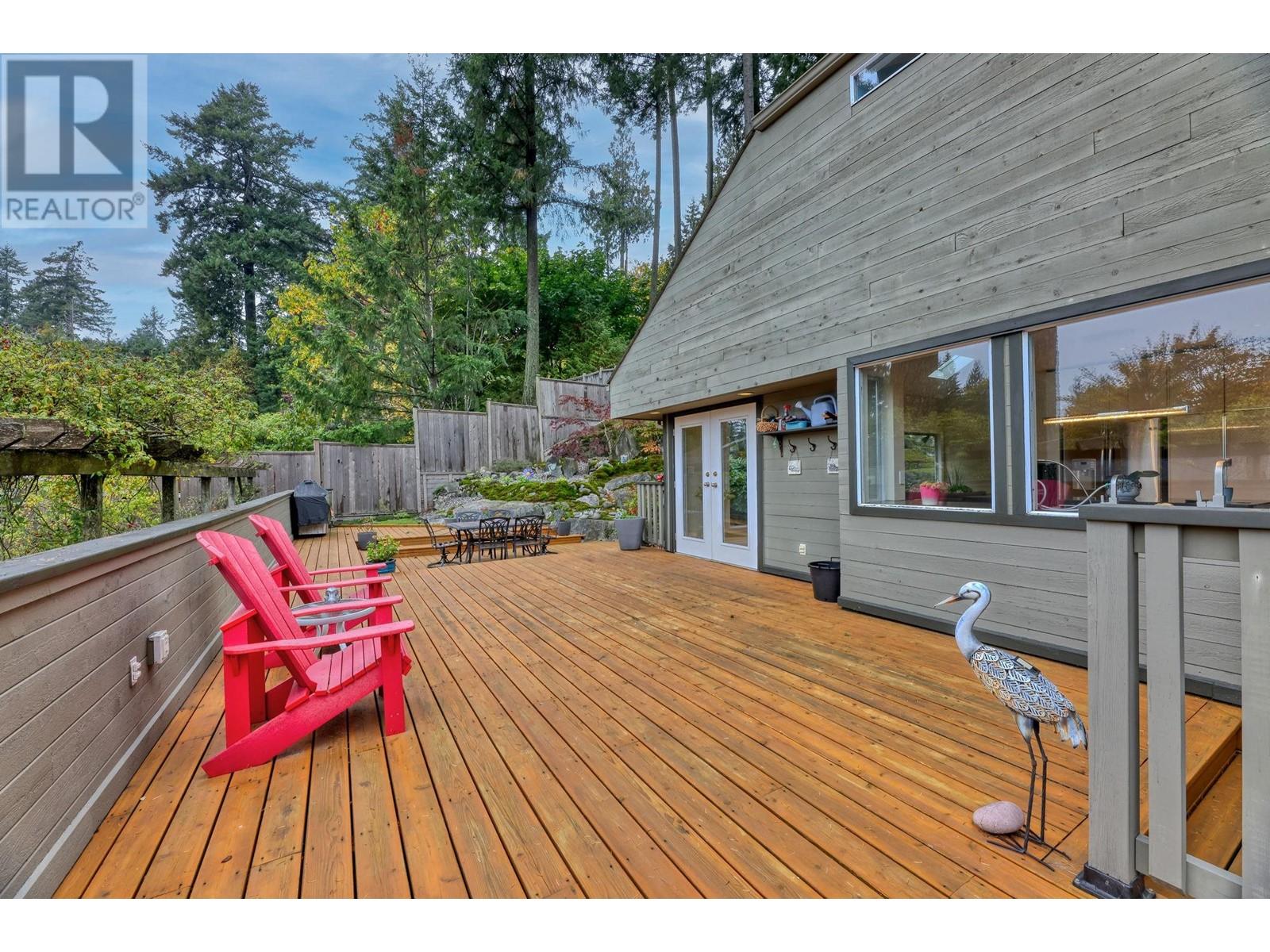 4635 Caulfeild Drive, West Vancouver, British Columbia  V7W 1E9 - Photo 11 - R2827294