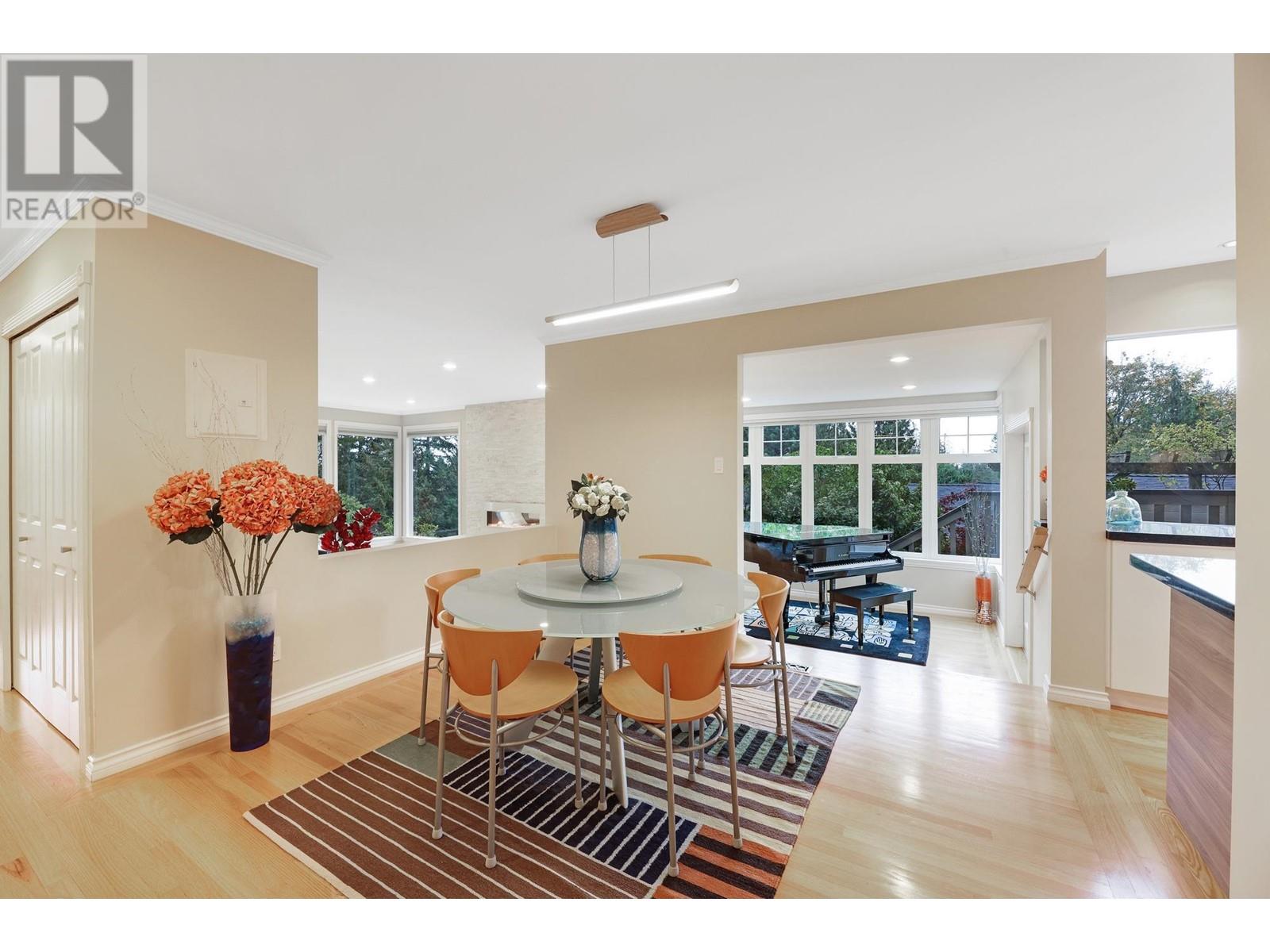 4635 Caulfeild Drive, West Vancouver, British Columbia  V7W 1E9 - Photo 9 - R2827294