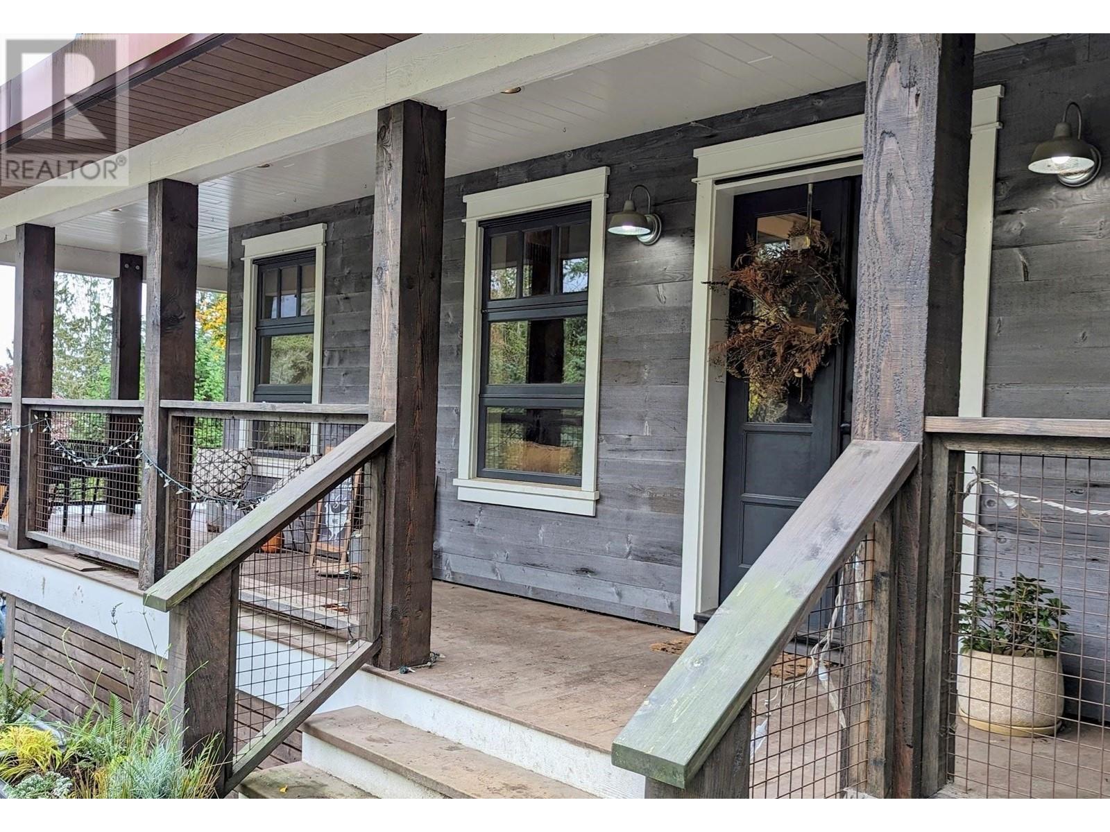 1354 Mount Gardner Road, Bowen Island, British Columbia  V0N 1G2 - Photo 3 - R2827327