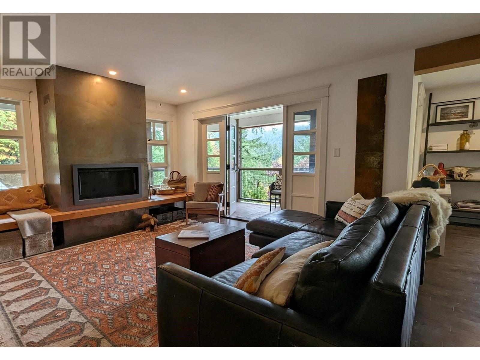 1354 Mount Gardner Road, Bowen Island, British Columbia  V0N 1G2 - Photo 4 - R2827327