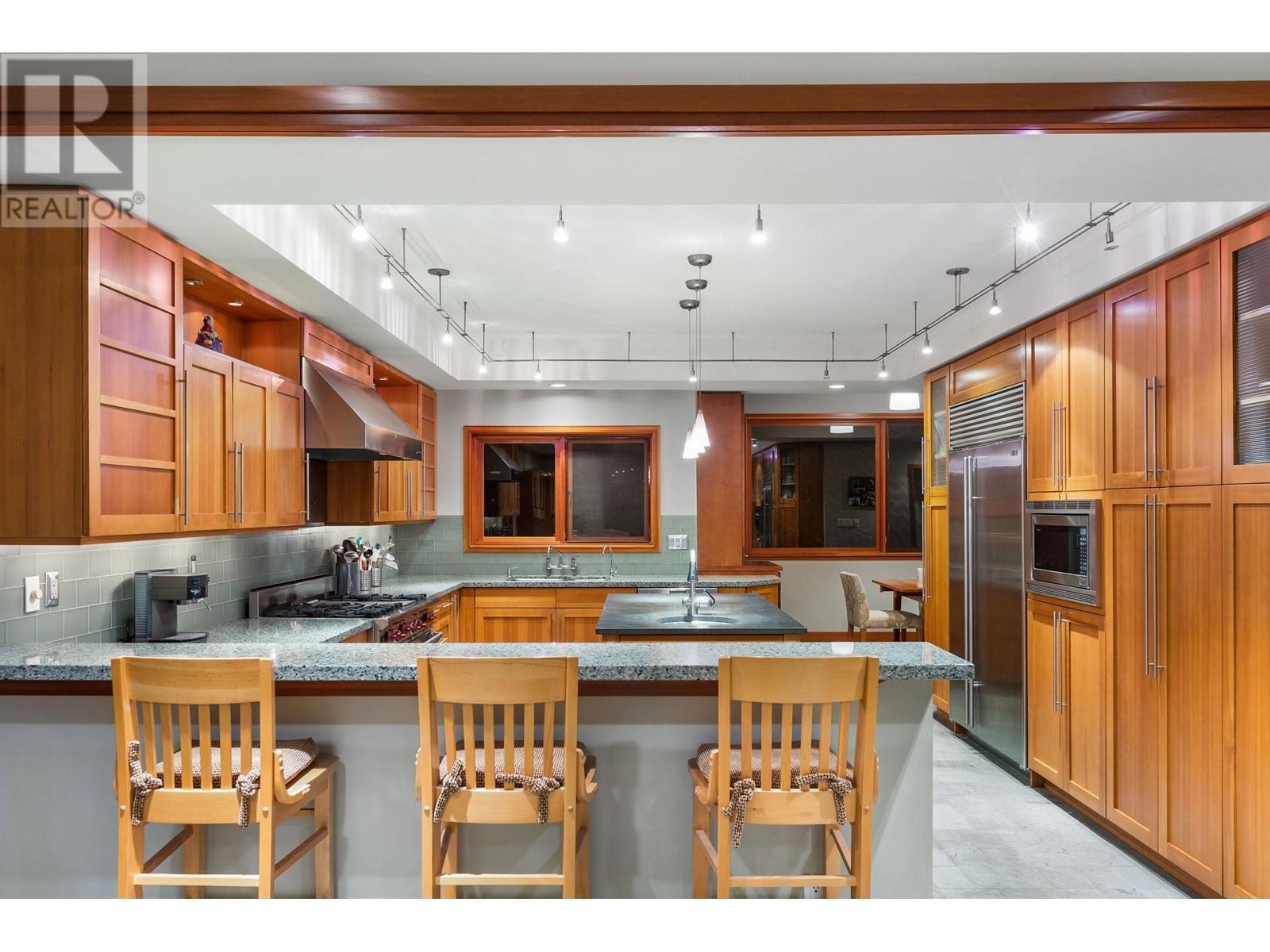 625 Glenmaroon Road, West Vancouver, British Columbia  V7S 1P5 - Photo 8 - R2827033