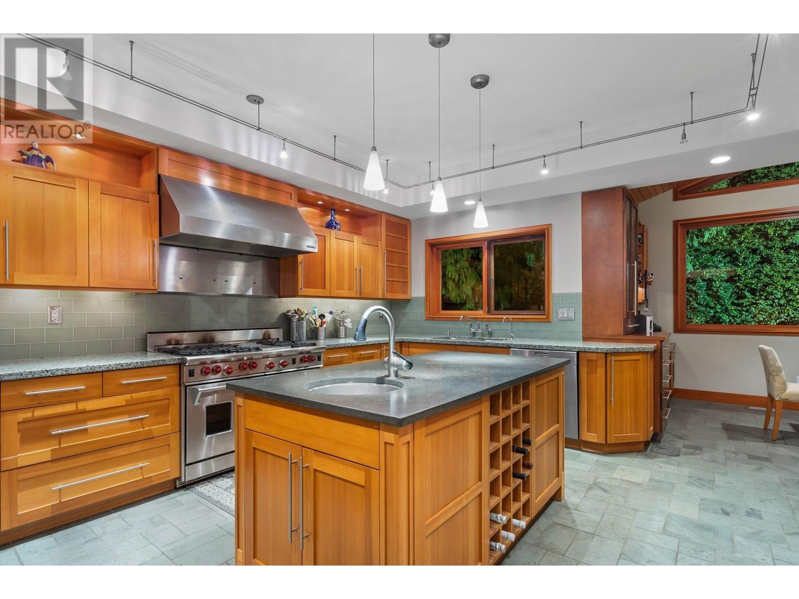 625 Glenmaroon Road, West Vancouver, British Columbia  V7S 1P5 - Photo 9 - R2827033