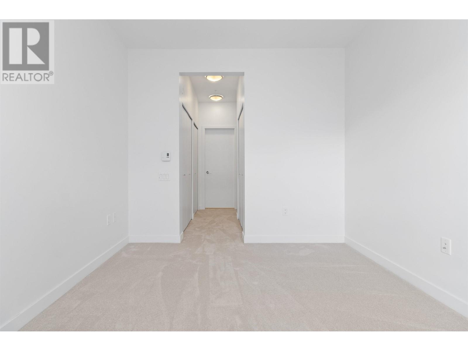 212 618 Como Lake Avenue, Coquitlam, British Columbia  V3J 0G1 - Photo 12 - R2827211
