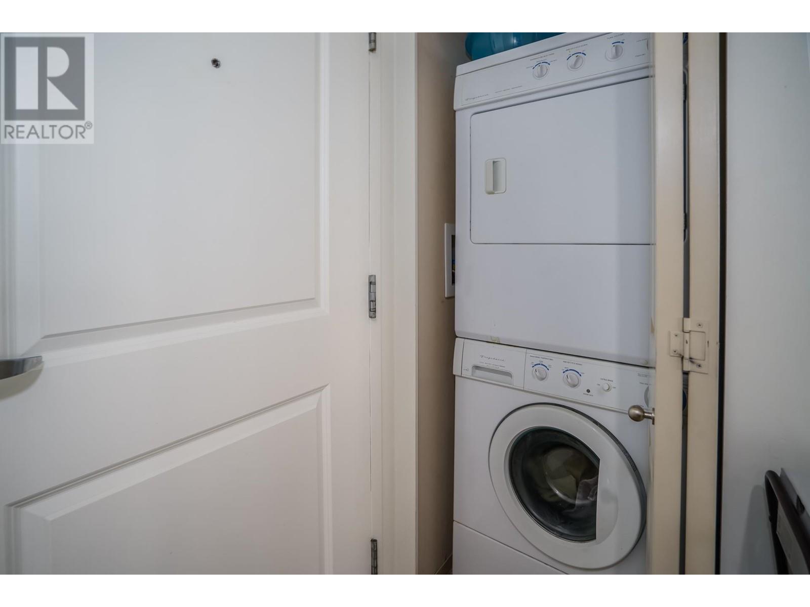 802 9262 University Crescent, Burnaby, British Columbia  V5A 0A4 - Photo 18 - R2827152