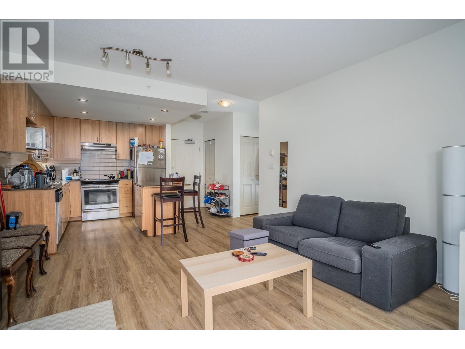 802 9262 University Crescent, Burnaby, British Columbia  V5A 0A4 - Photo 12 - R2827152