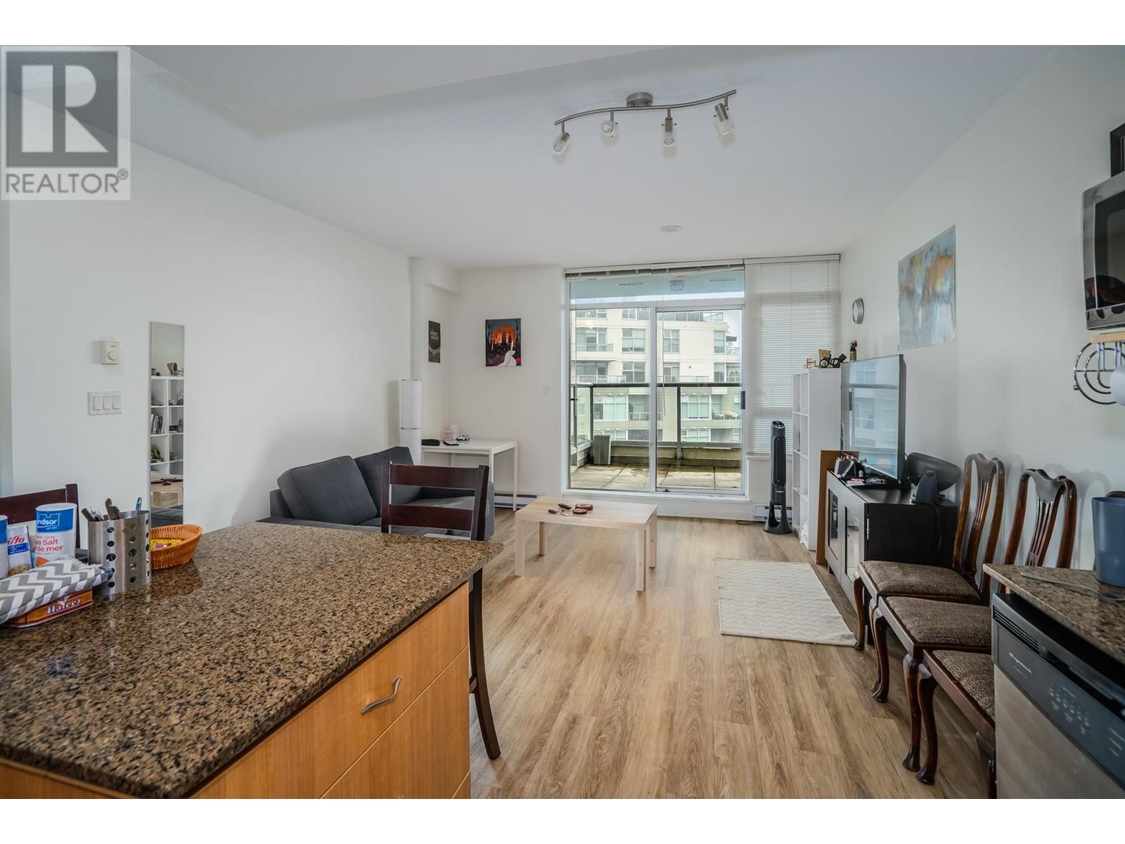 802 9262 University Crescent, Burnaby, British Columbia  V5A 0A4 - Photo 9 - R2827152