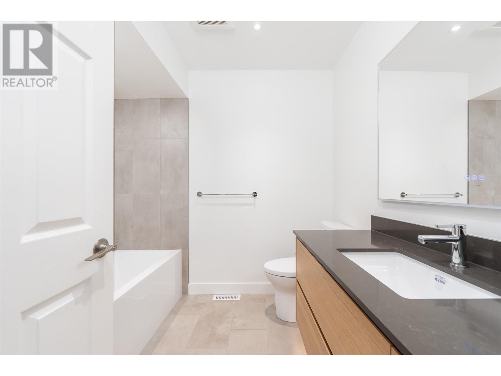 6 8751 Bennett Road, Richmond, British Columbia  V6Y 3N5 - Photo 18 - R2827308