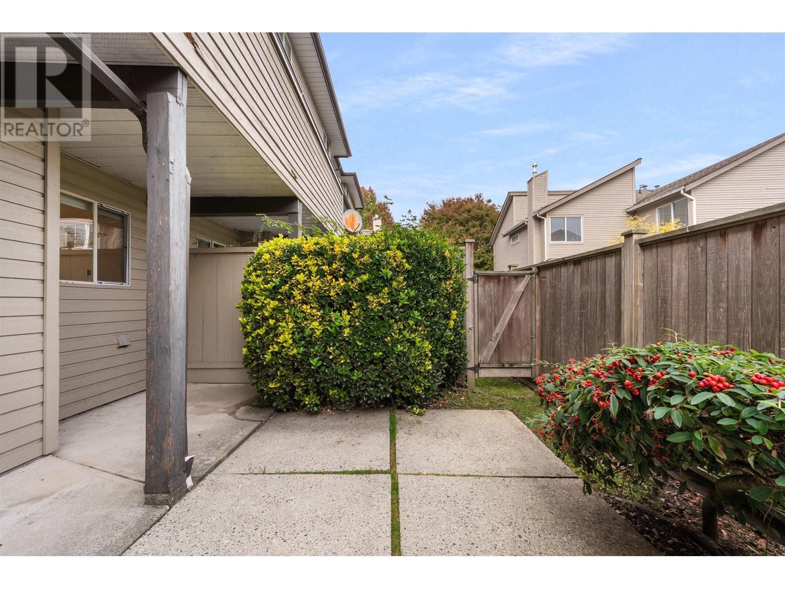 6 8751 Bennett Road, Richmond, British Columbia  V6Y 3N5 - Photo 34 - R2827308