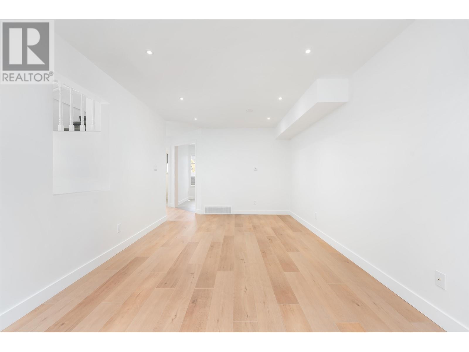 6 8751 Bennett Road, Richmond, British Columbia  V6Y 3N5 - Photo 32 - R2827308