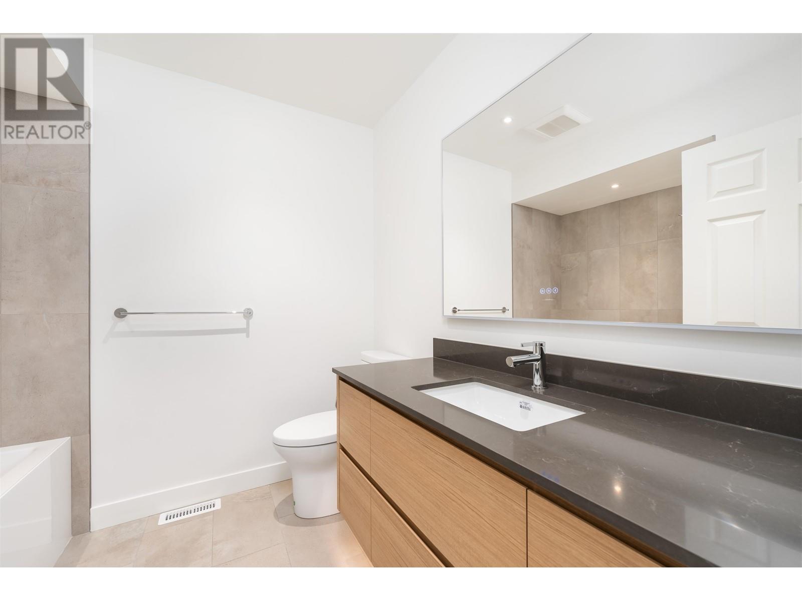 6 8751 Bennett Road, Richmond, British Columbia  V6Y 3N5 - Photo 19 - R2827308