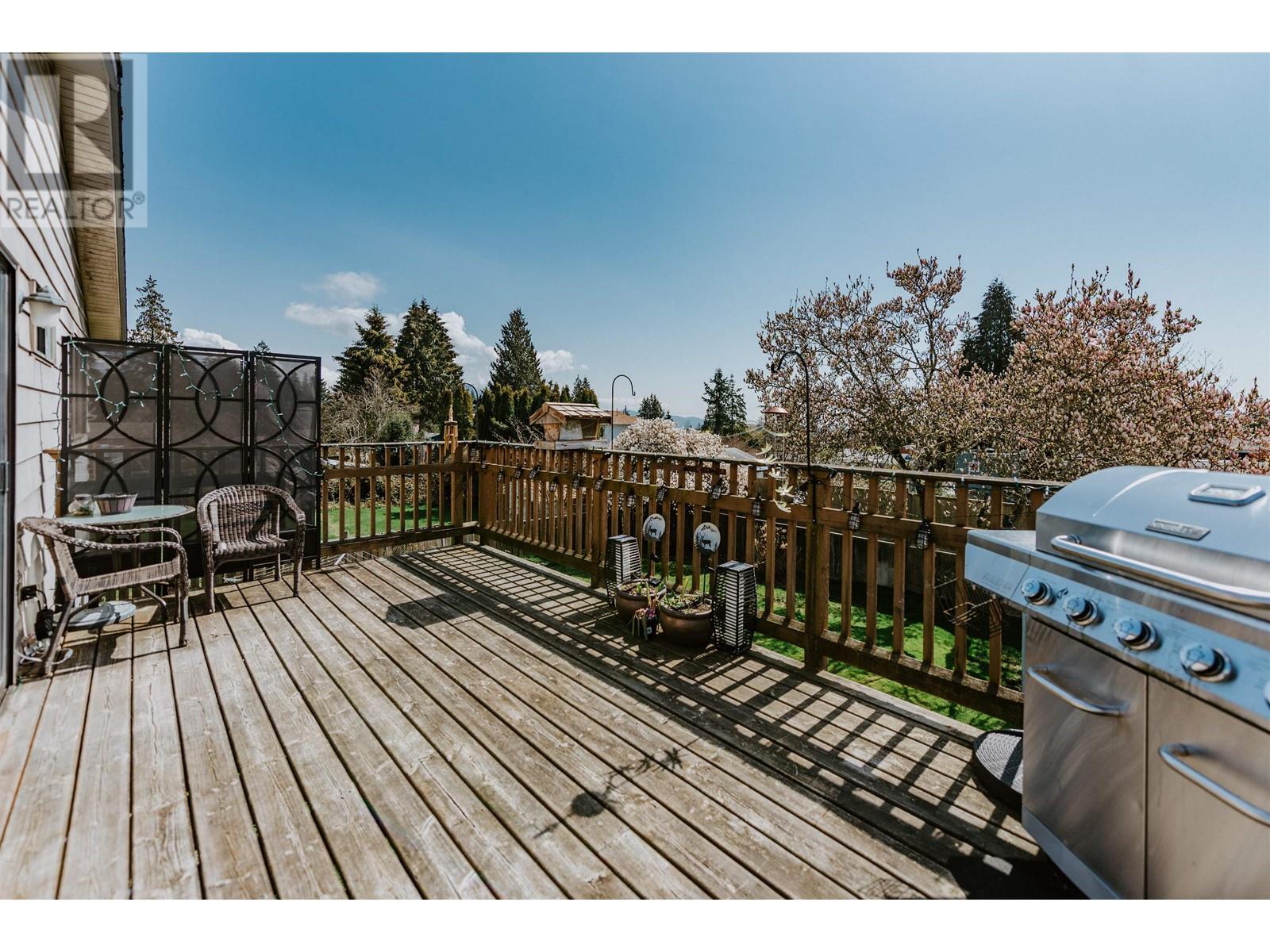 773 Seacot Way, Gibsons, British Columbia  V0N 1V9 - Photo 7 - R2818659