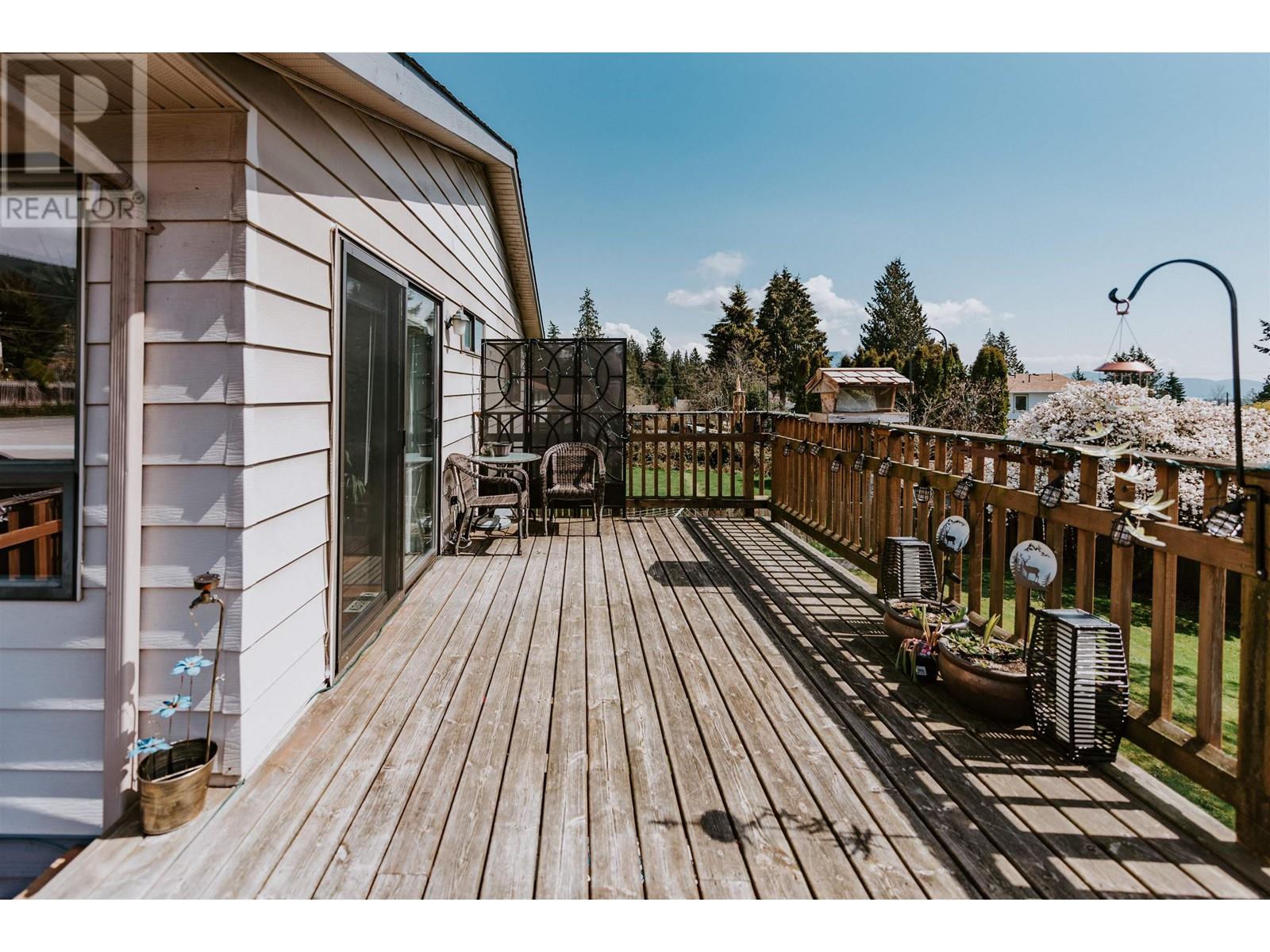 773 Seacot Way, Gibsons, British Columbia  V0N 1V9 - Photo 17 - R2818659