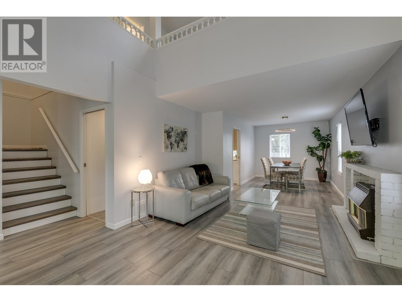 307 Mariner Way, Coquitlam, British Columbia  V3K 1N5 - Photo 17 - R2812757