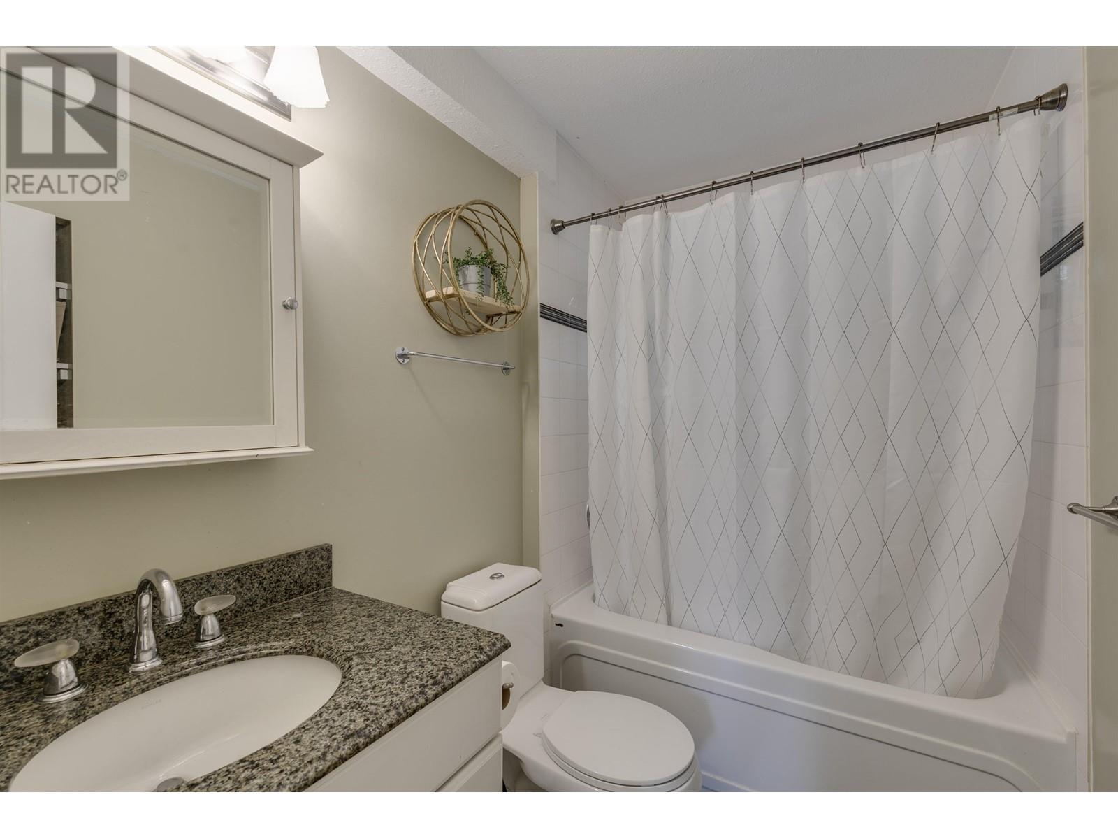 307 Mariner Way, Coquitlam, British Columbia  V3K 1N5 - Photo 32 - R2812757