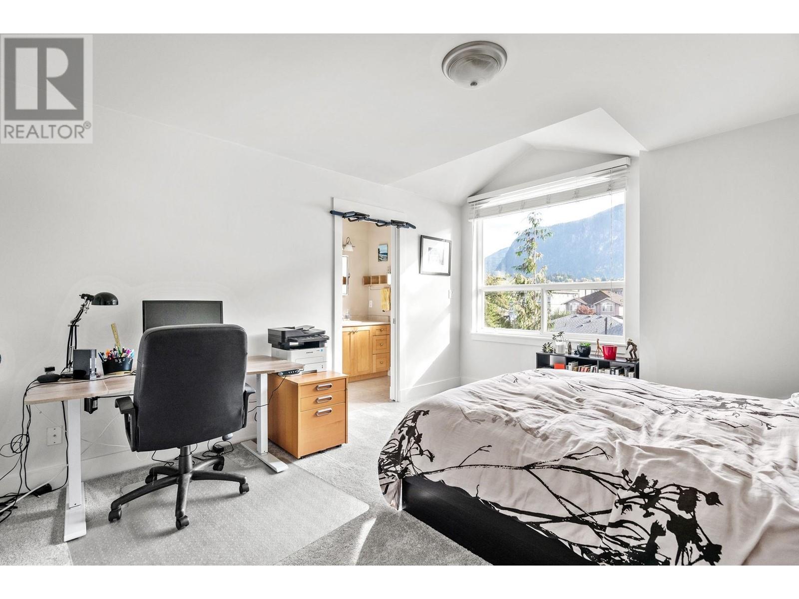 38106 Fourth Avenue, Squamish, British Columbia  V8B 0A9 - Photo 15 - R2827285