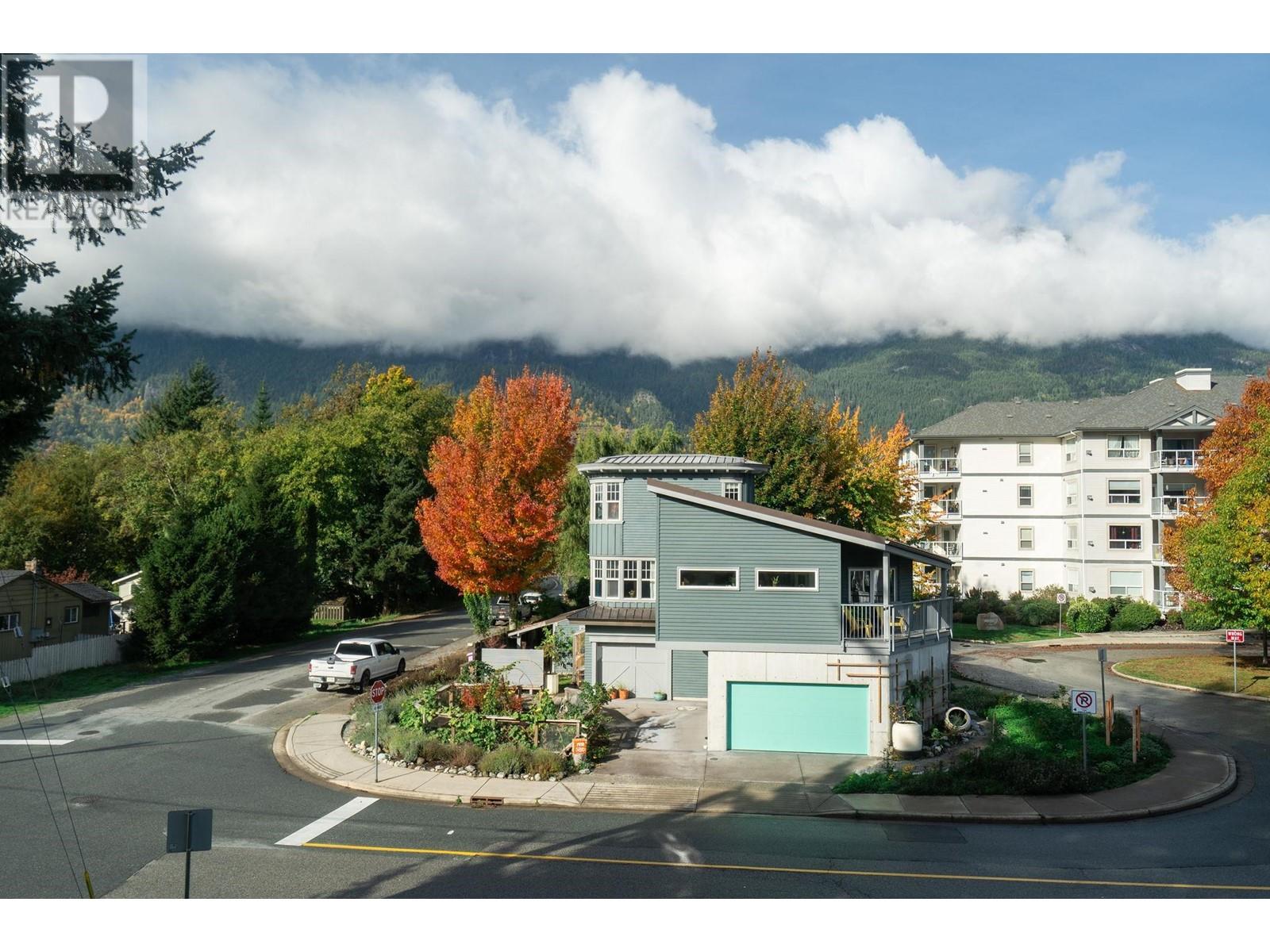 38106 Fourth Avenue, Squamish, British Columbia  V8B 0A9 - Photo 29 - R2827285