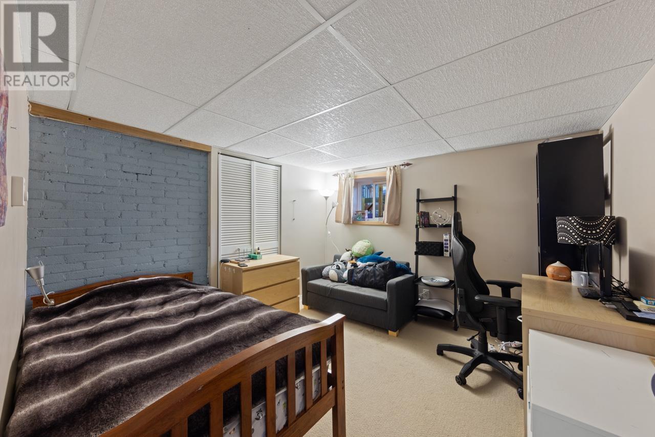 3880 Clark Drive, Vancouver, British Columbia  V5V 4Y8 - Photo 22 - R2826025