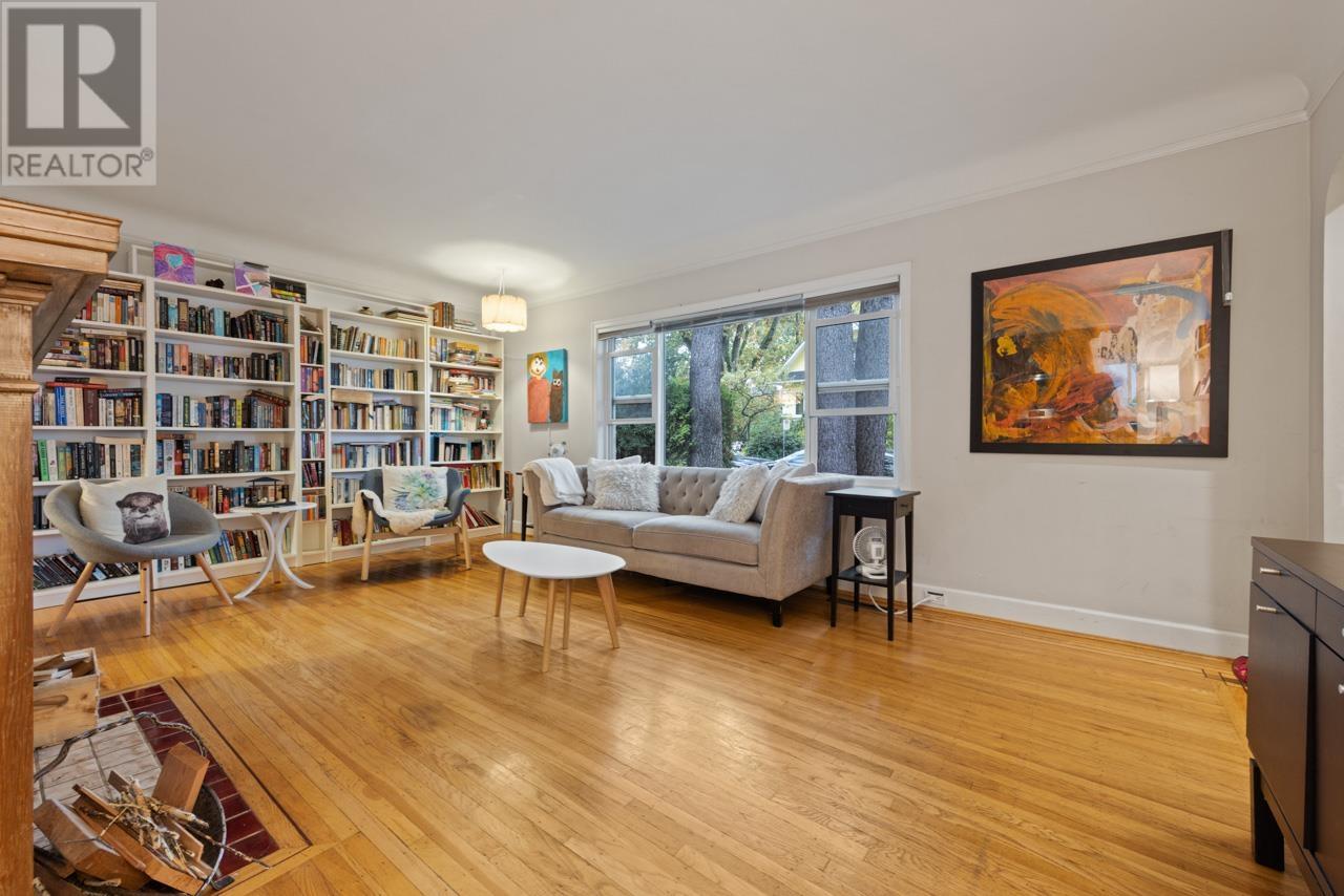 3880 Clark Drive, Vancouver, British Columbia  V5V 4Y8 - Photo 6 - R2826025