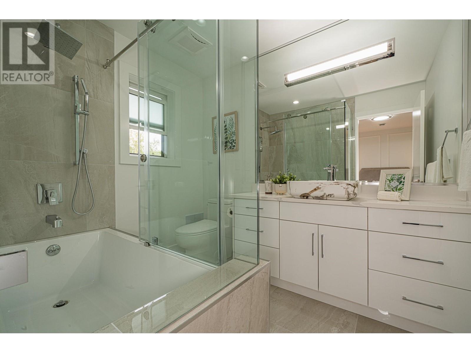 11180 Barkentine Place, Richmond, British Columbia  V7E 4R1 - Photo 27 - R2827217