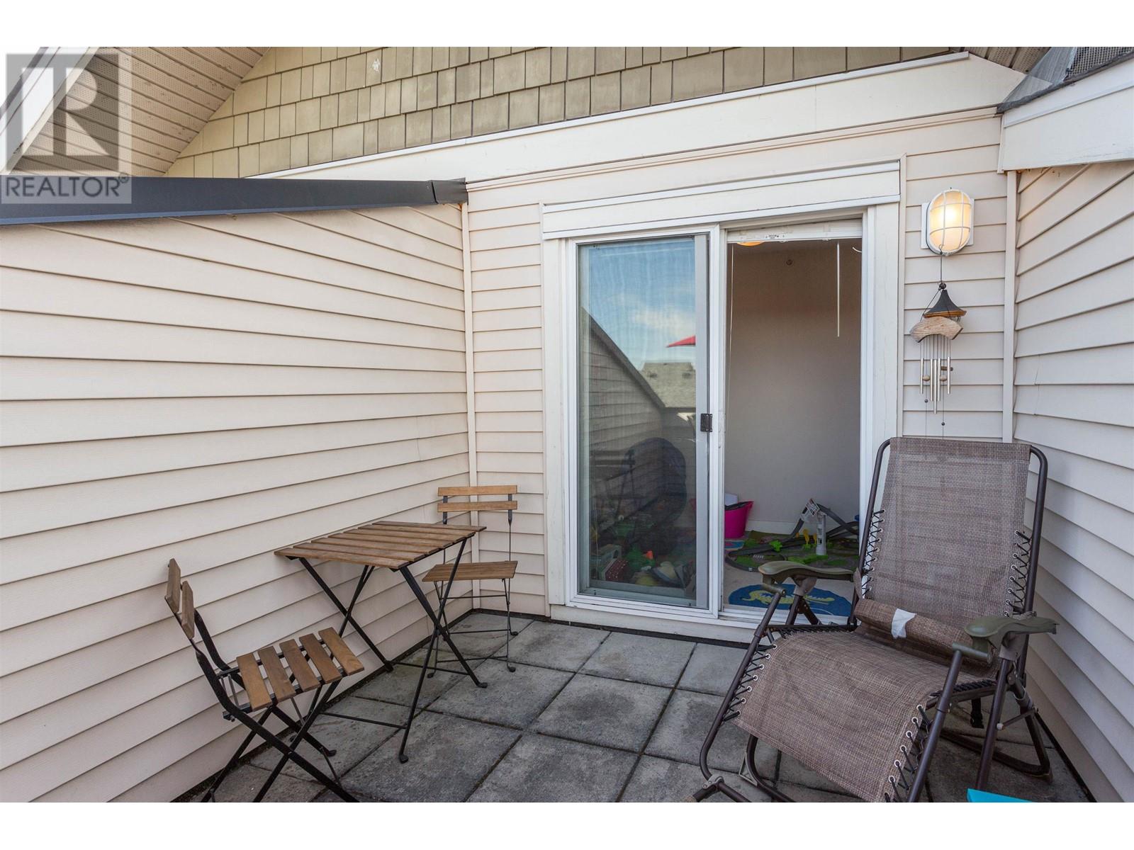 419 19673 Meadow Gardens Way, Pitt Meadows, British Columbia  V3Y 0A1 - Photo 25 - R2827115