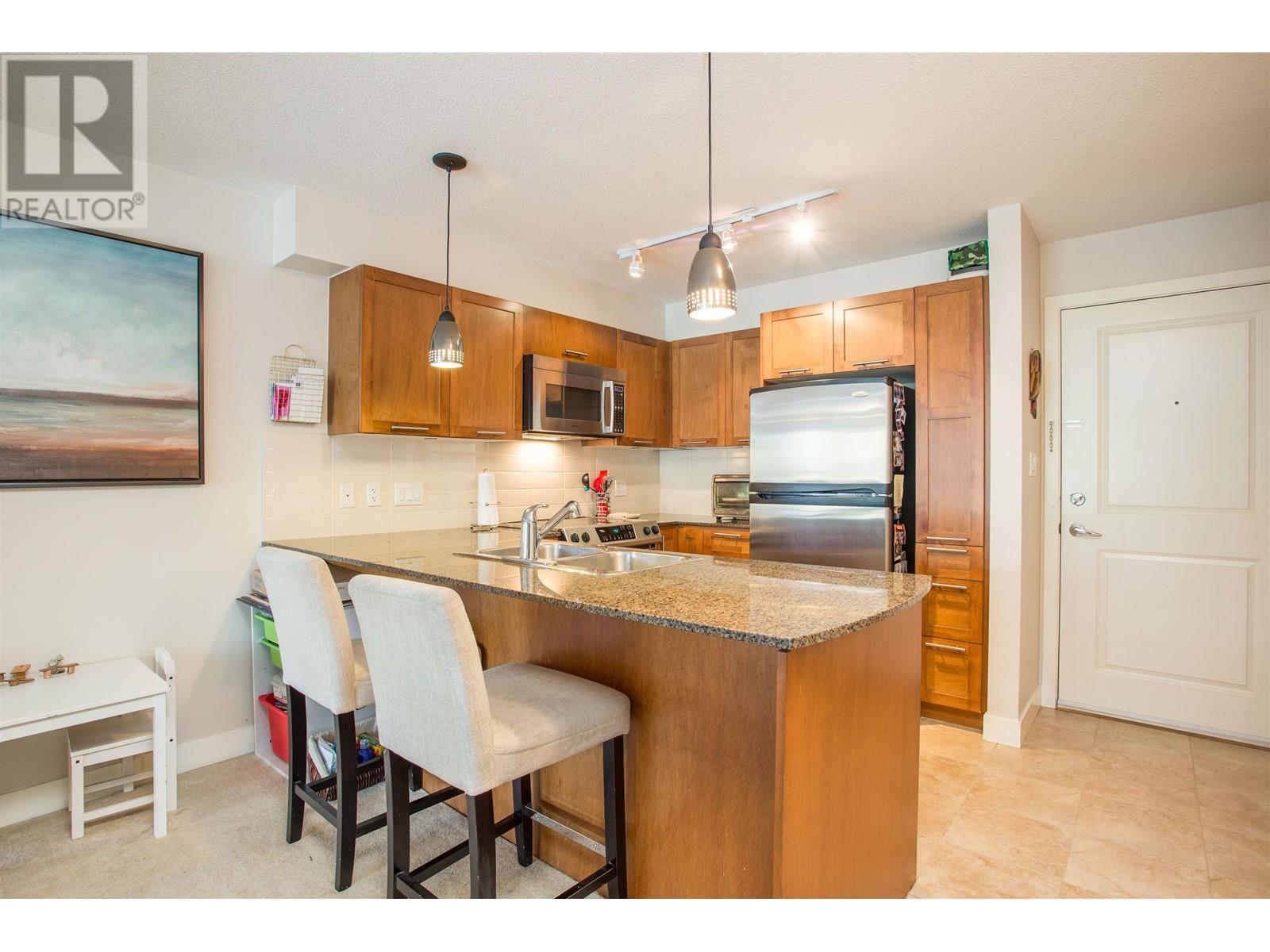 419 19673 Meadow Gardens Way, Pitt Meadows, British Columbia  V3Y 0A1 - Photo 15 - R2827115