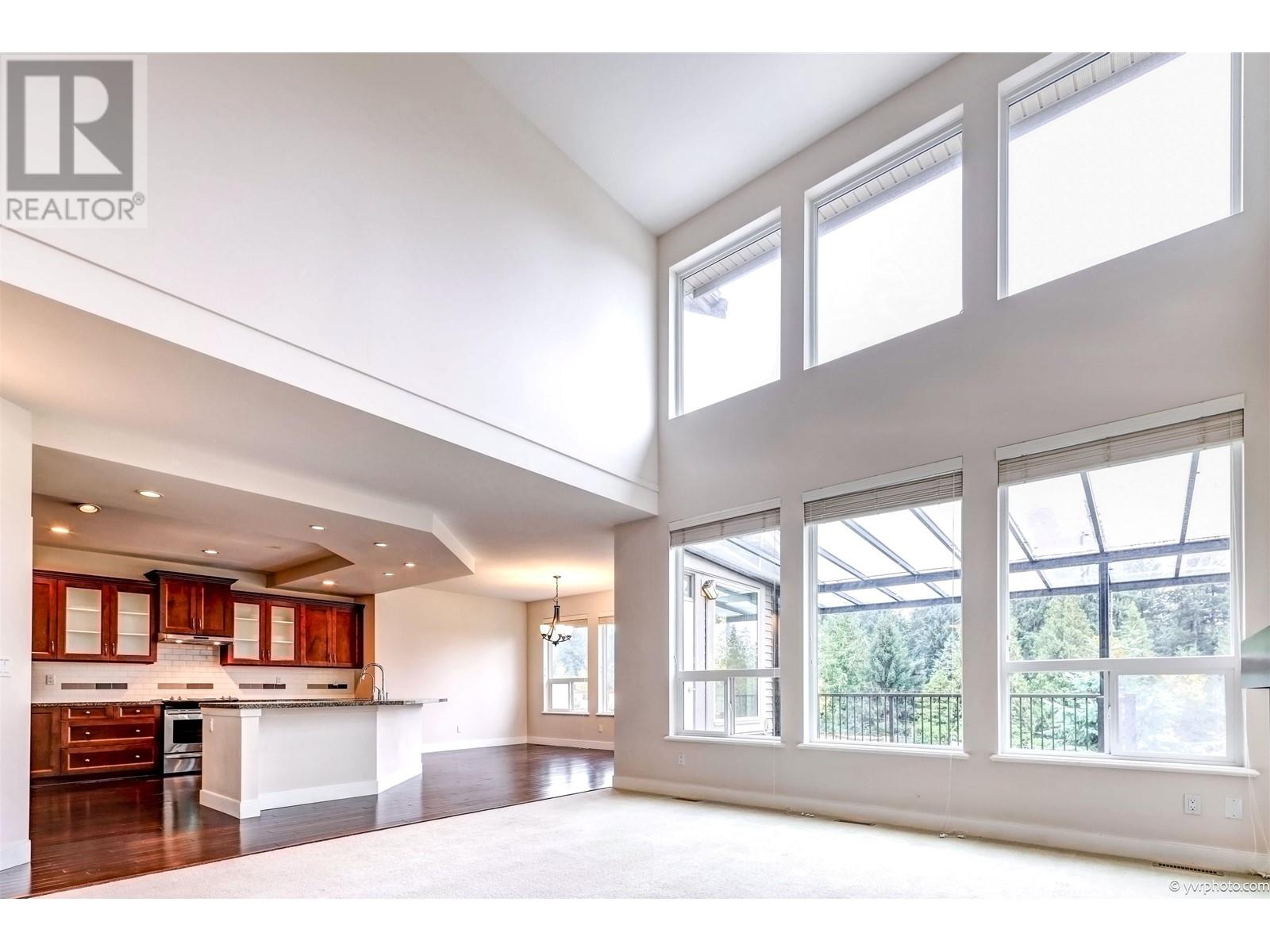 3430 Princeton Avenue, Coquitlam, British Columbia  V3E 0G1 - Photo 8 - R2827298