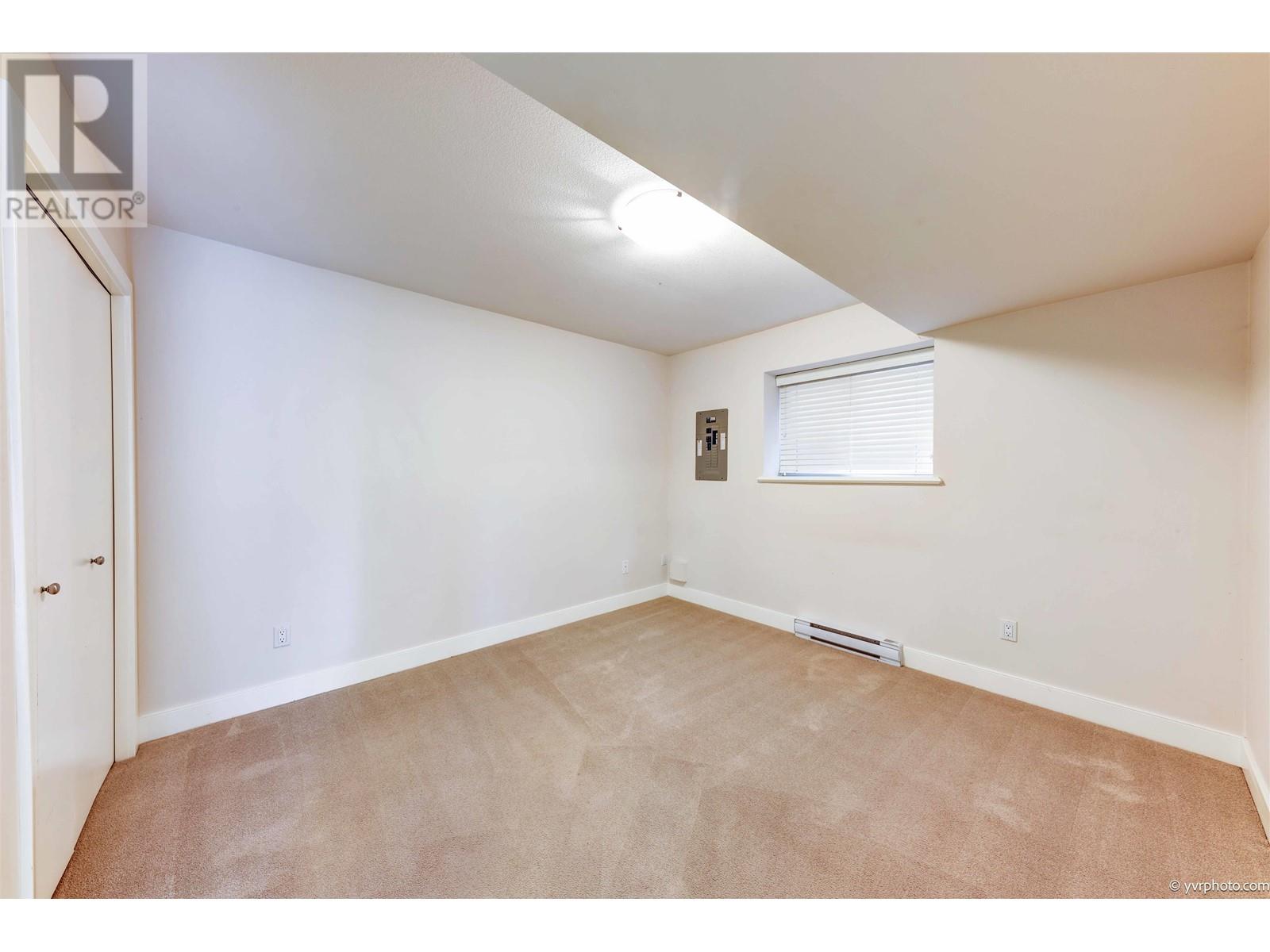 3430 Princeton Avenue, Coquitlam, British Columbia  V3E 0G1 - Photo 33 - R2827298