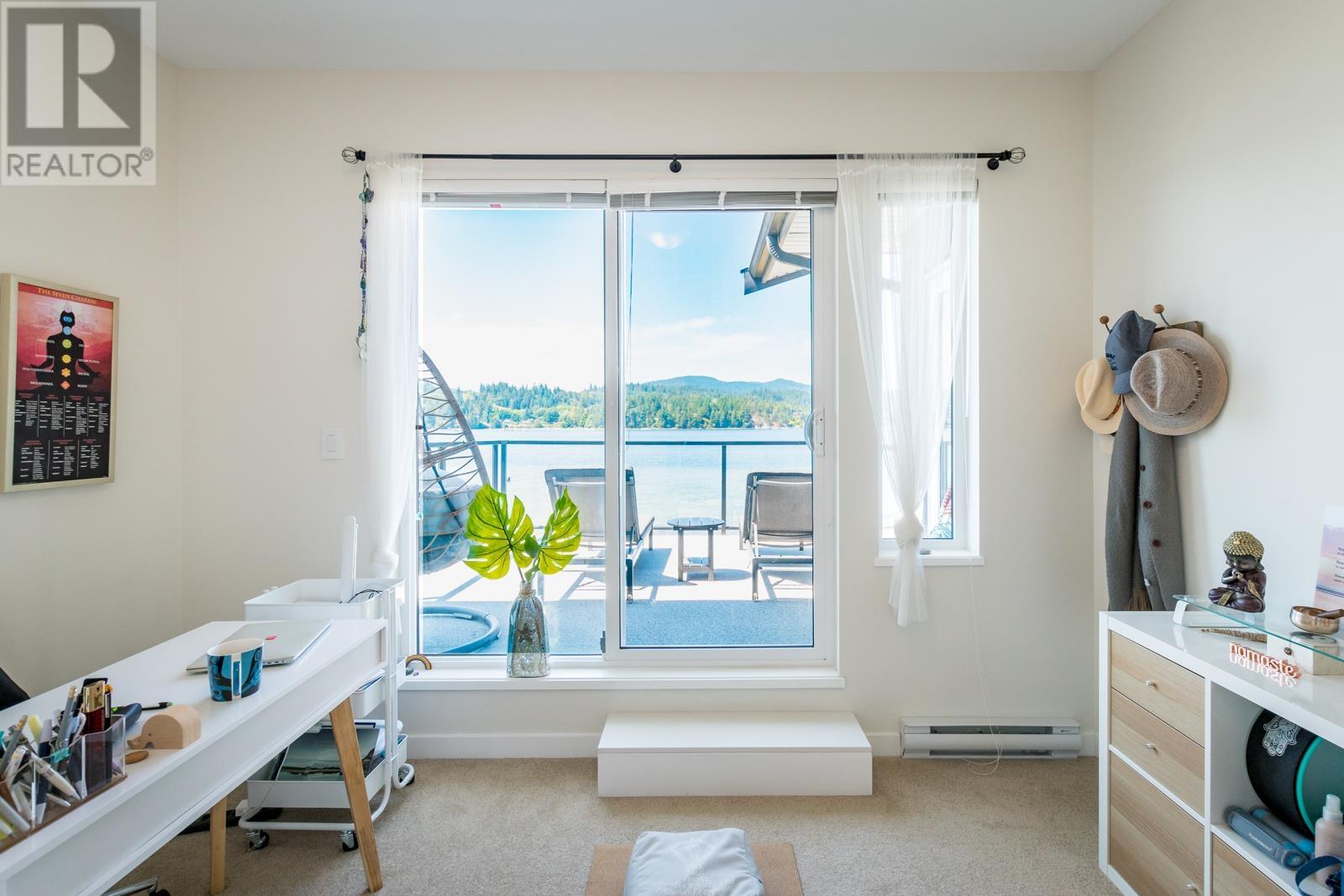 5933 Beachgate Lane, Sechelt, British Columbia  V7Z 0S3 - Photo 17 - R2801364