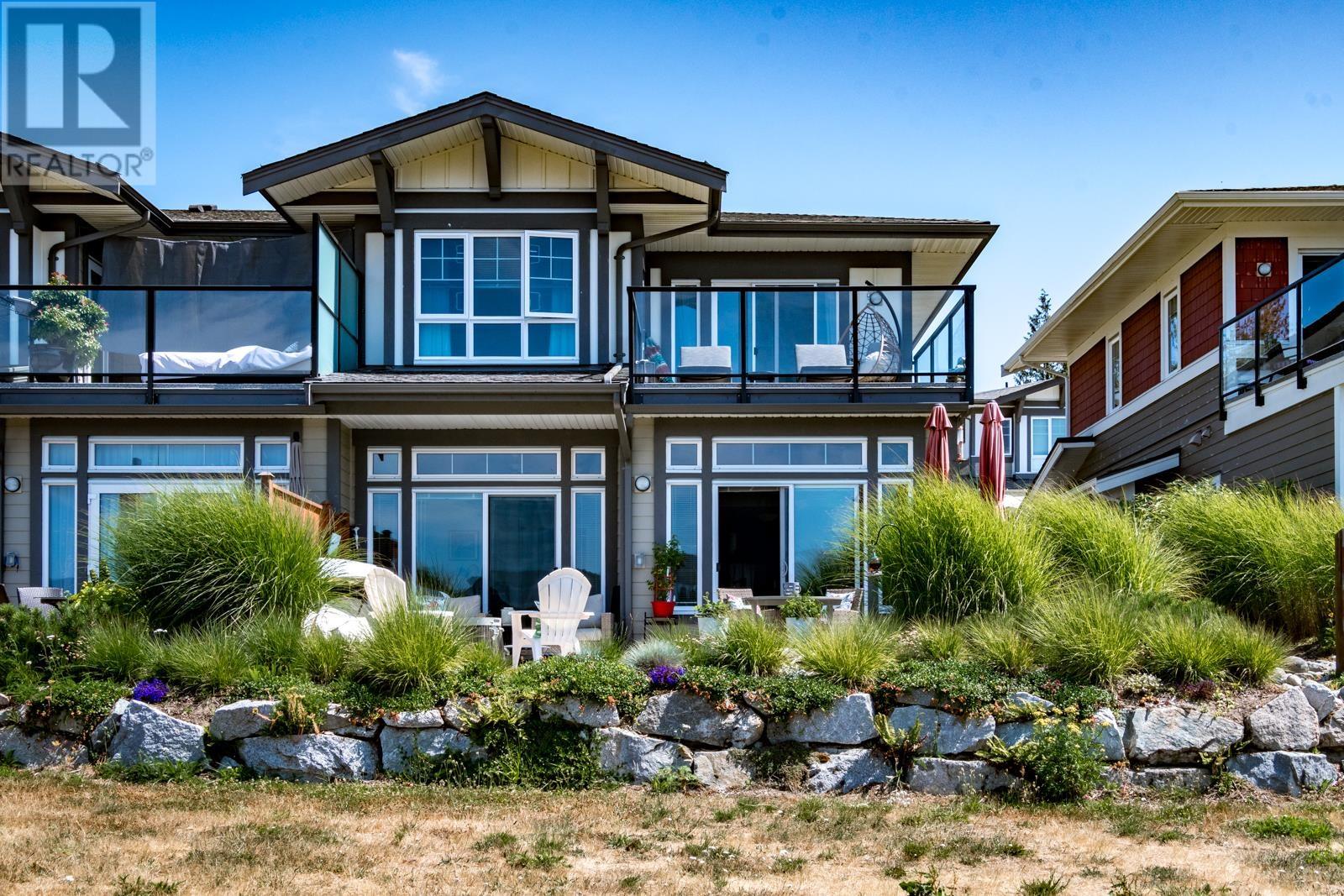5933 Beachgate Lane, Sechelt, British Columbia  V7Z 0S3 - Photo 3 - R2801364
