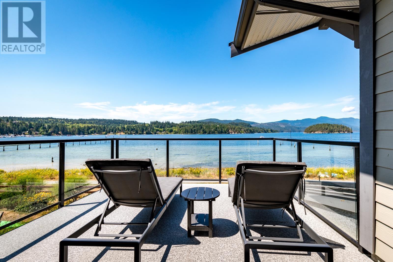 5933 Beachgate Lane, Sechelt, British Columbia  V7Z 0S3 - Photo 6 - R2801364