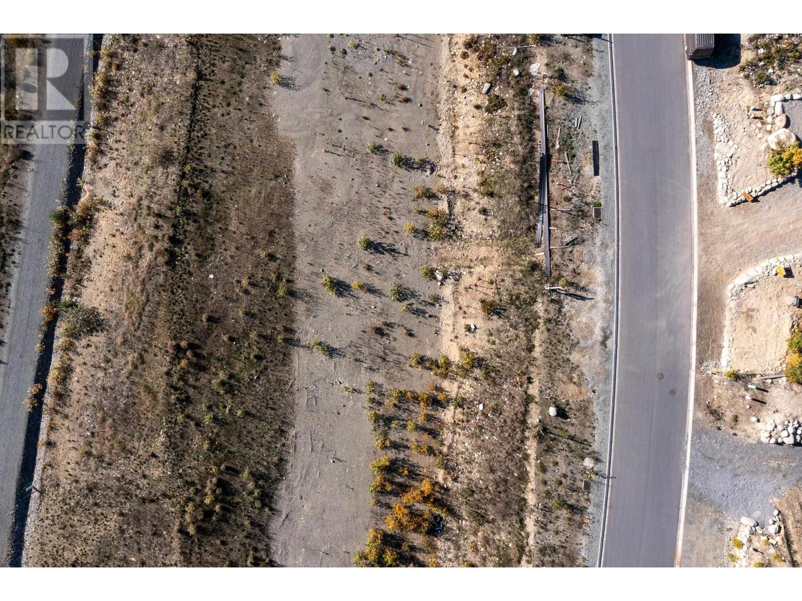 7637 Seven O'clock Drive, Pemberton, British Columbia  V0N 2L3 - Photo 6 - R2827271