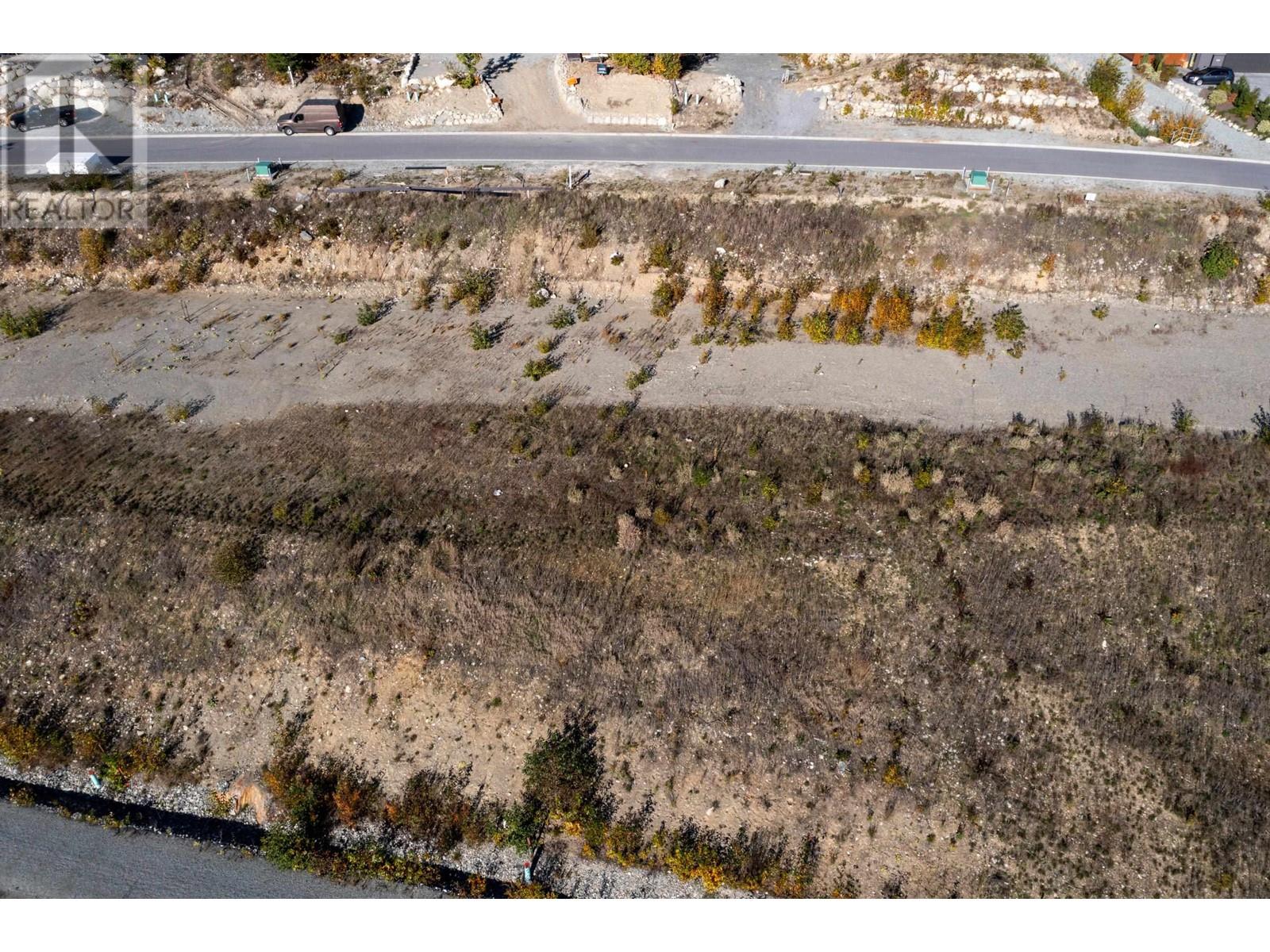 7637 Seven O'clock Drive, Pemberton, British Columbia  V0N 2L3 - Photo 11 - R2827271