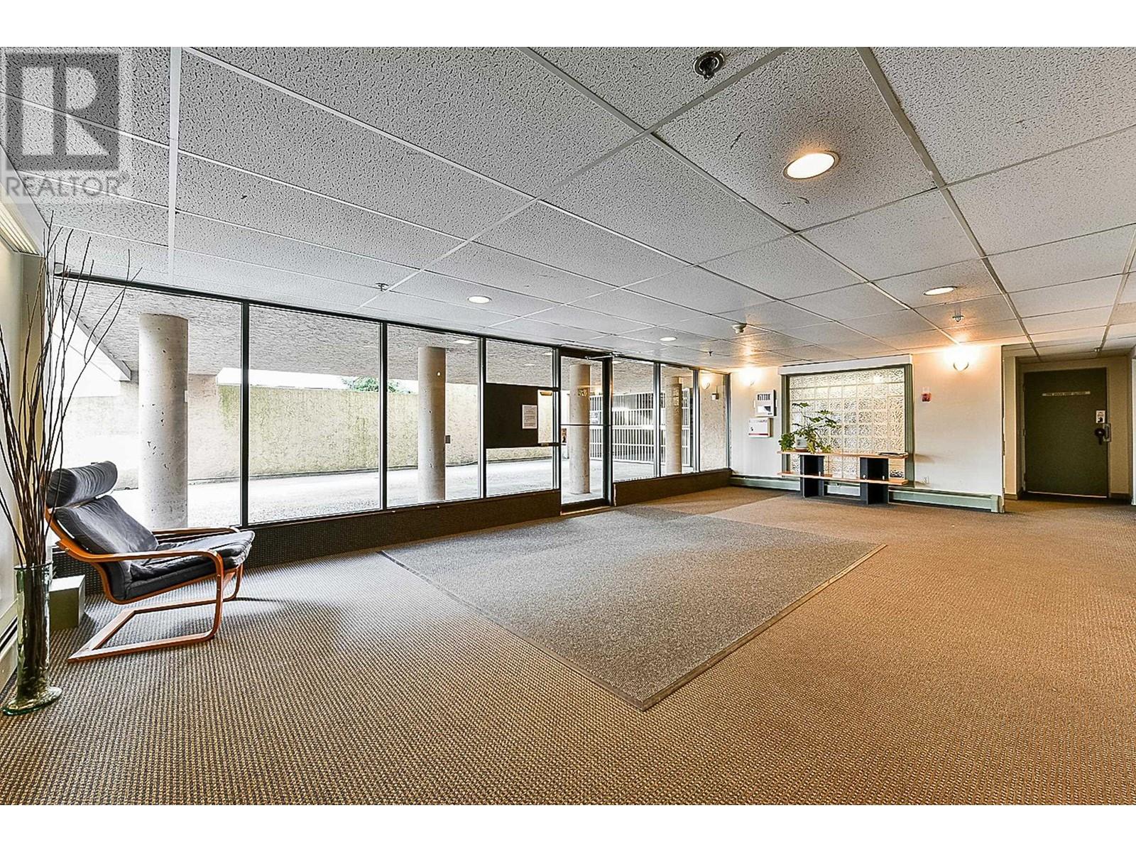 404 715 Royal Avenue, New Westminster, British Columbia  V3M 5X4 - Photo 3 - R2827338