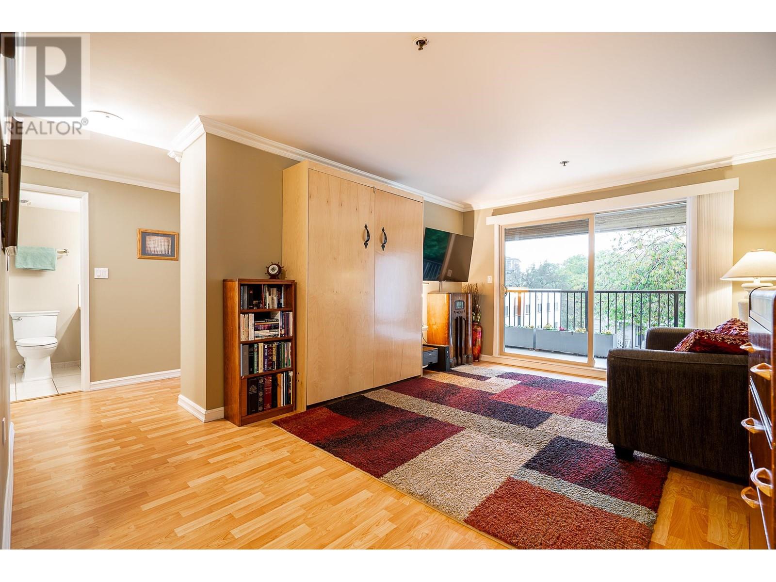404 715 Royal Avenue, New Westminster, British Columbia  V3M 5X4 - Photo 4 - R2827338