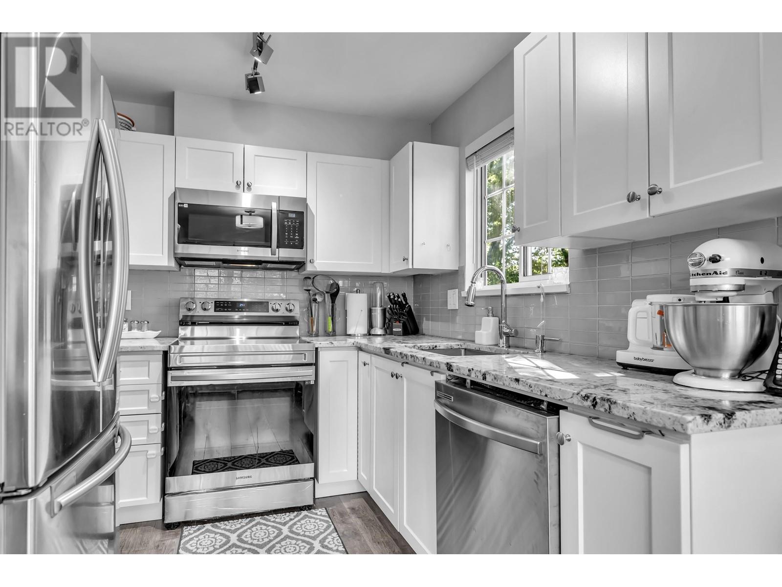303 888 Gauthier Avenue, Coquitlam, British Columbia  V3K 6Y1 - Photo 11 - R2827344