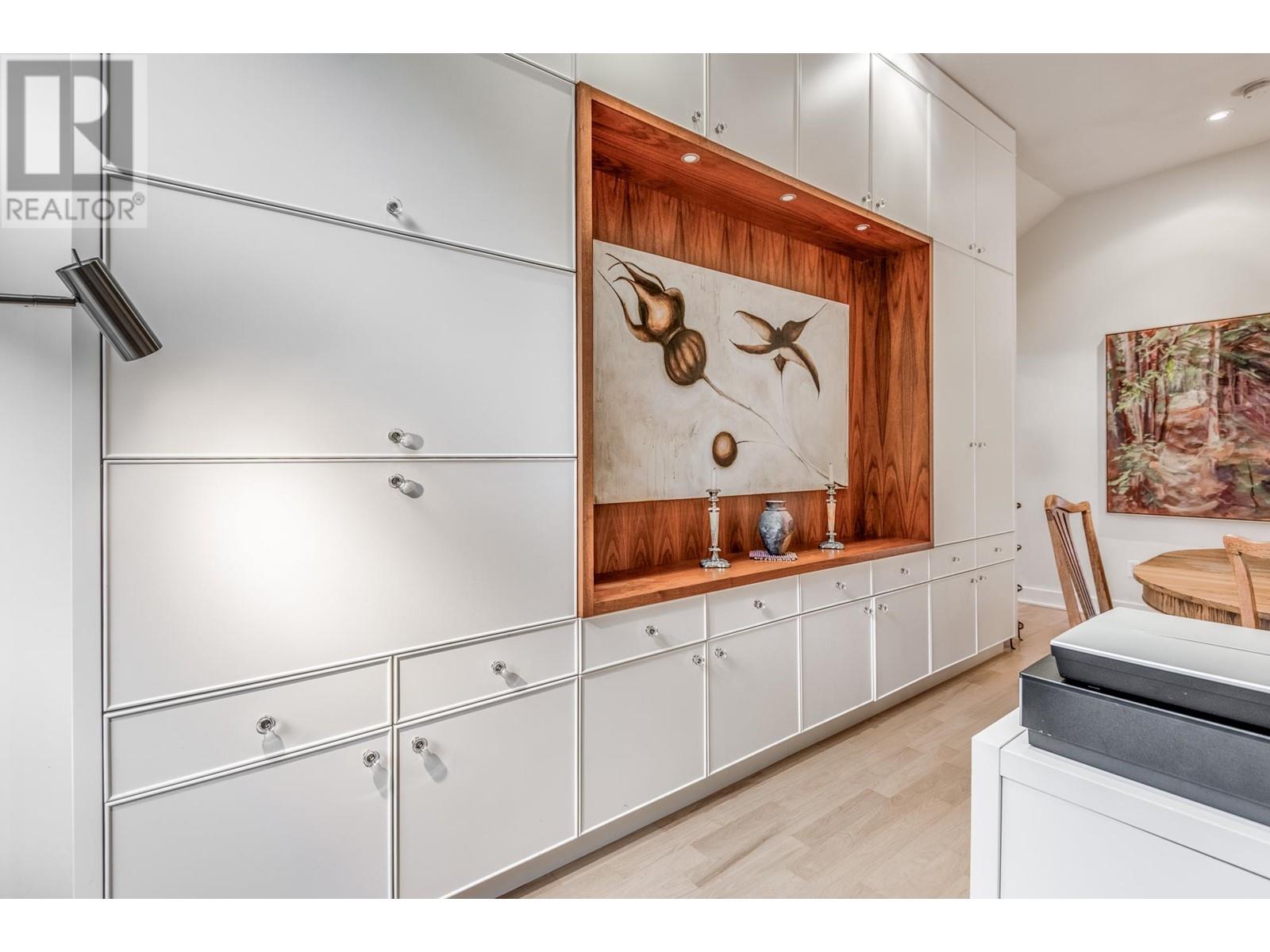 1893 W 13th Avenue, Vancouver, British Columbia  V6J 2H4 - Photo 11 - R2827355