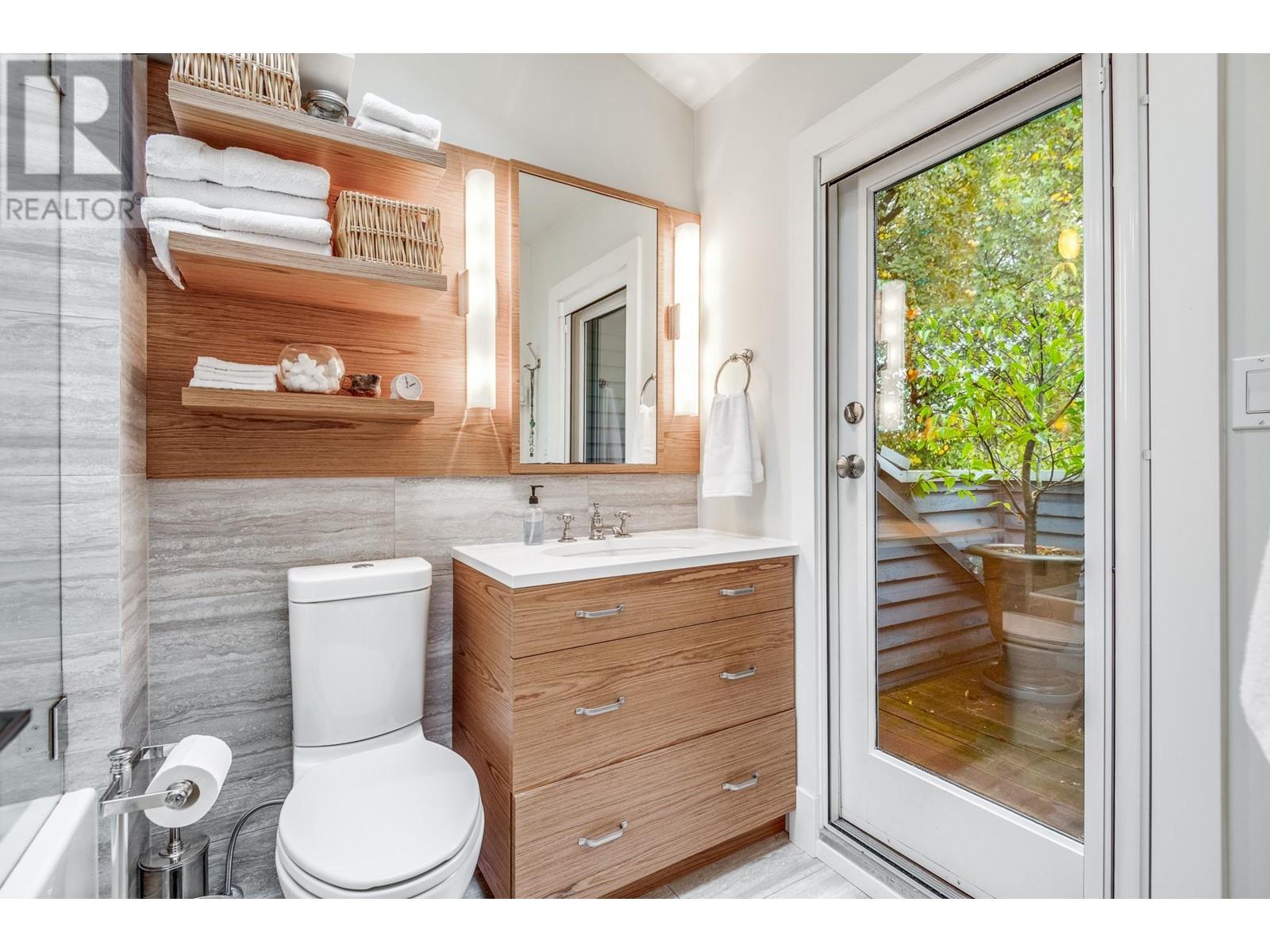 1893 W 13th Avenue, Vancouver, British Columbia  V6J 2H4 - Photo 26 - R2827355