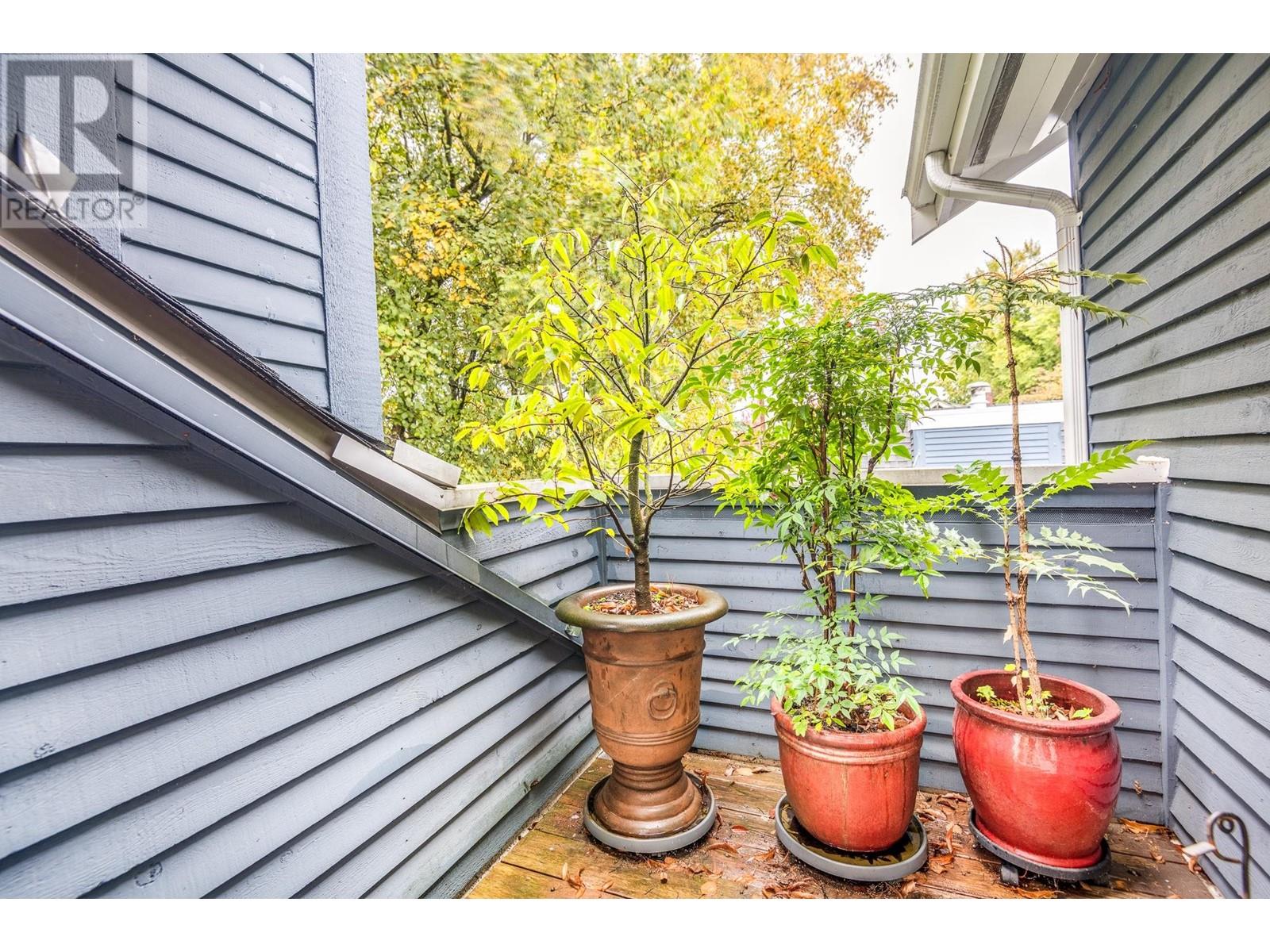 1893 W 13th Avenue, Vancouver, British Columbia  V6J 2H4 - Photo 27 - R2827355