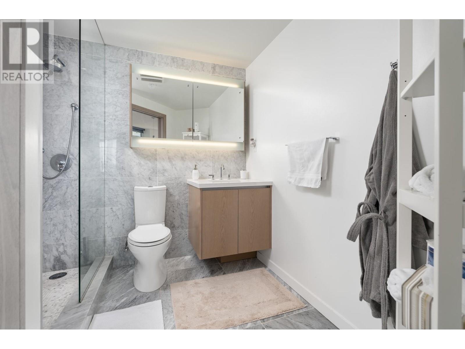 1558 38 Smithe Street, Vancouver, British Columbia  V6B 0P3 - Photo 8 - R2827356