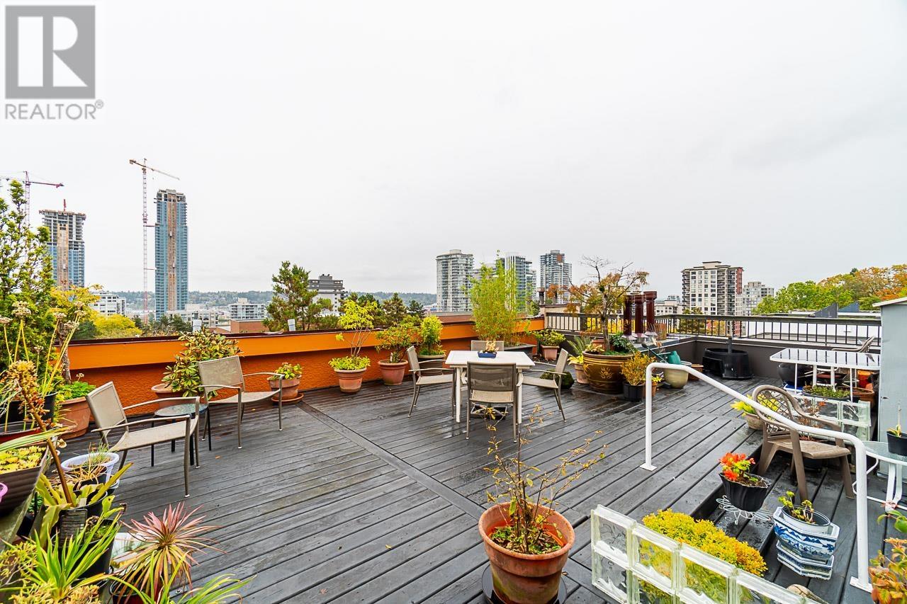 402 110 SEVENTH STREET, new westminster, British Columbia