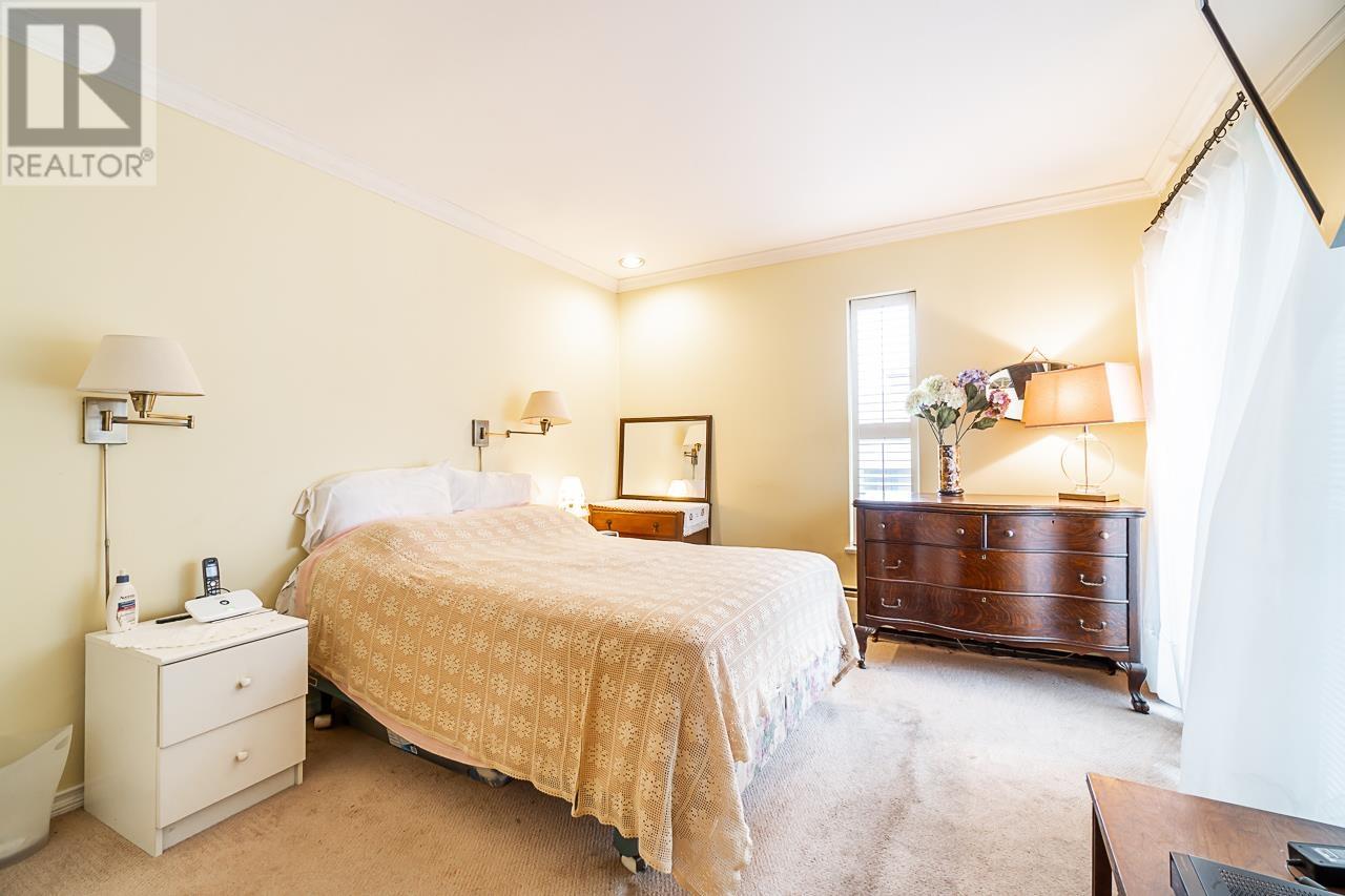 402 110 Seventh Street, New Westminster, British Columbia  V3M 5W5 - Photo 16 - R2827369