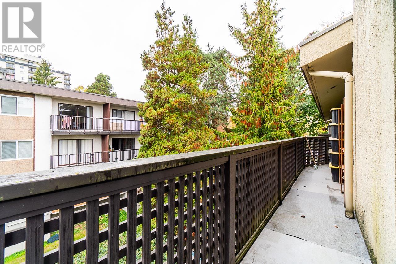 402 110 Seventh Street, New Westminster, British Columbia  V3M 5W5 - Photo 19 - R2827369