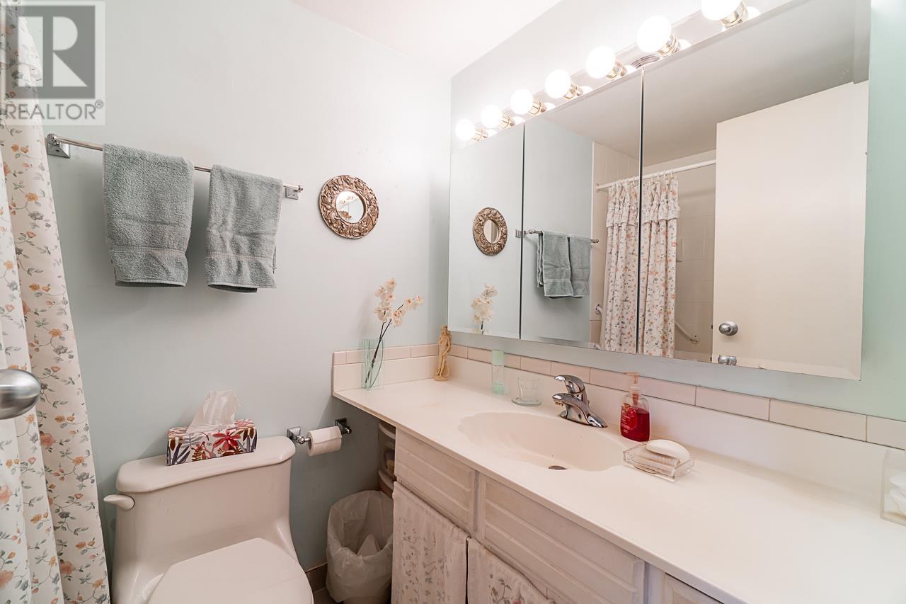 402 110 Seventh Street, New Westminster, British Columbia  V3M 5W5 - Photo 21 - R2827369