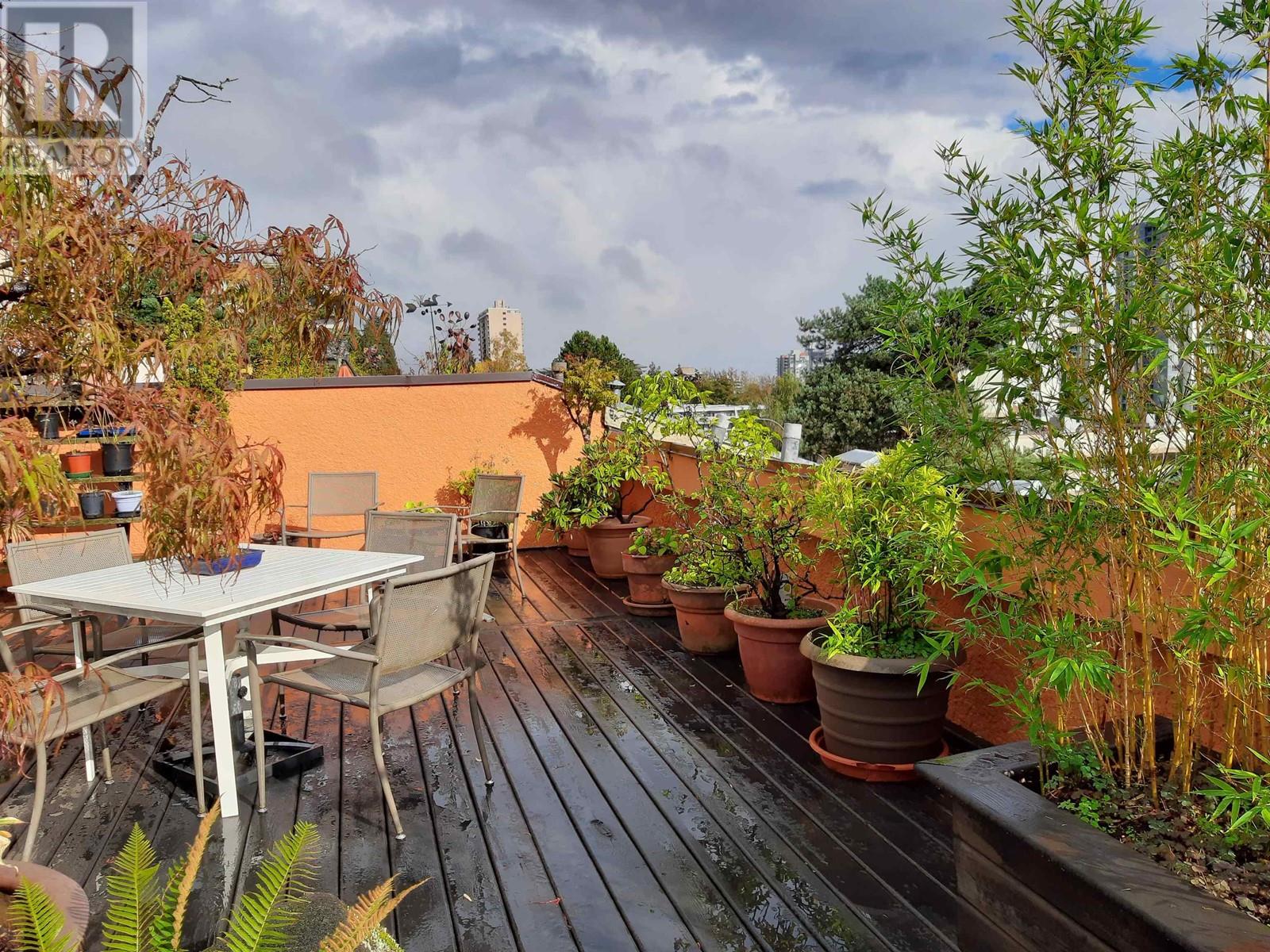 402 110 Seventh Street, New Westminster, British Columbia  V3M 5W5 - Photo 27 - R2827369