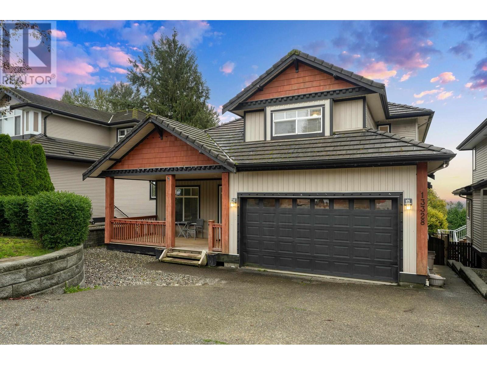 13328 Mccauley Crescent, Maple Ridge, British Columbia  V4R 2V2 - Photo 2 - R2827342