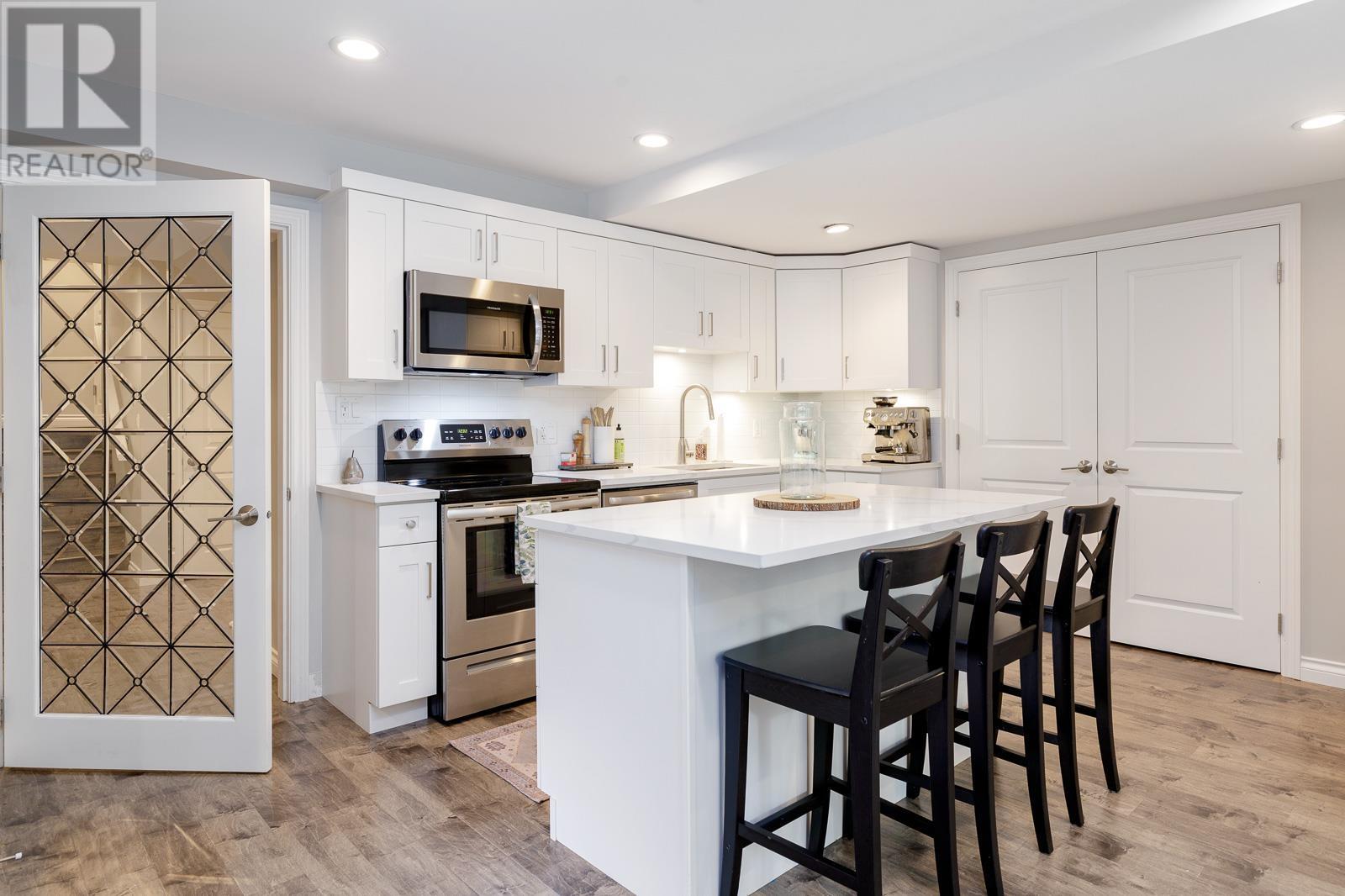 108 Parkside Drive, Port Moody, British Columbia  V3H 4W8 - Photo 30 - R2827353