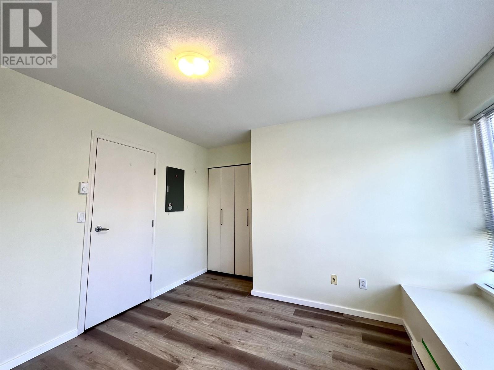 7468 Magnolia Terrace, Burnaby, British Columbia  V5E 4L1 - Photo 13 - R2827364